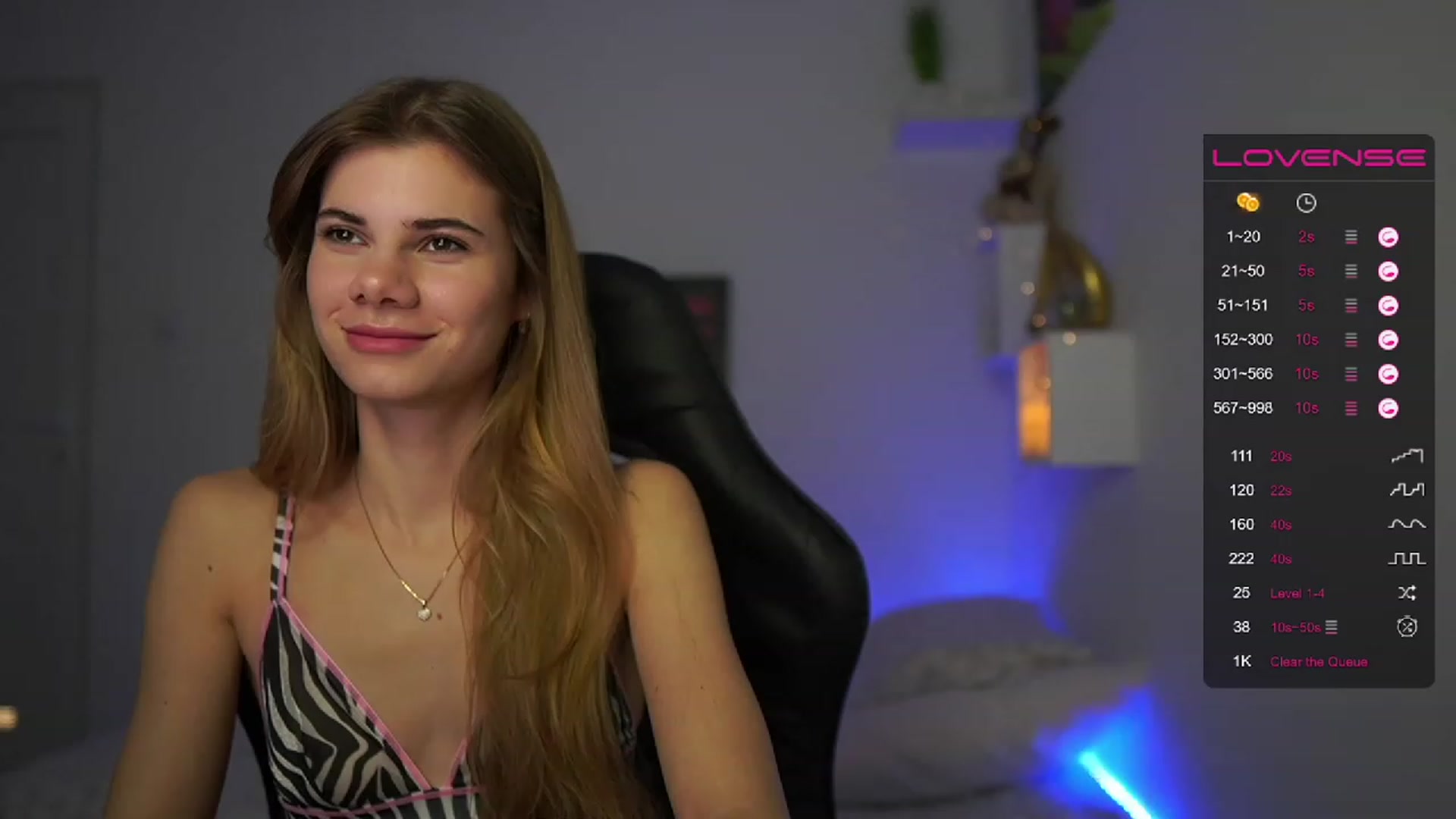 Gallery image thumbnail from RileyReid_18's myfreecams stream on, 02/09/2023, 15:18 image 6 of 20