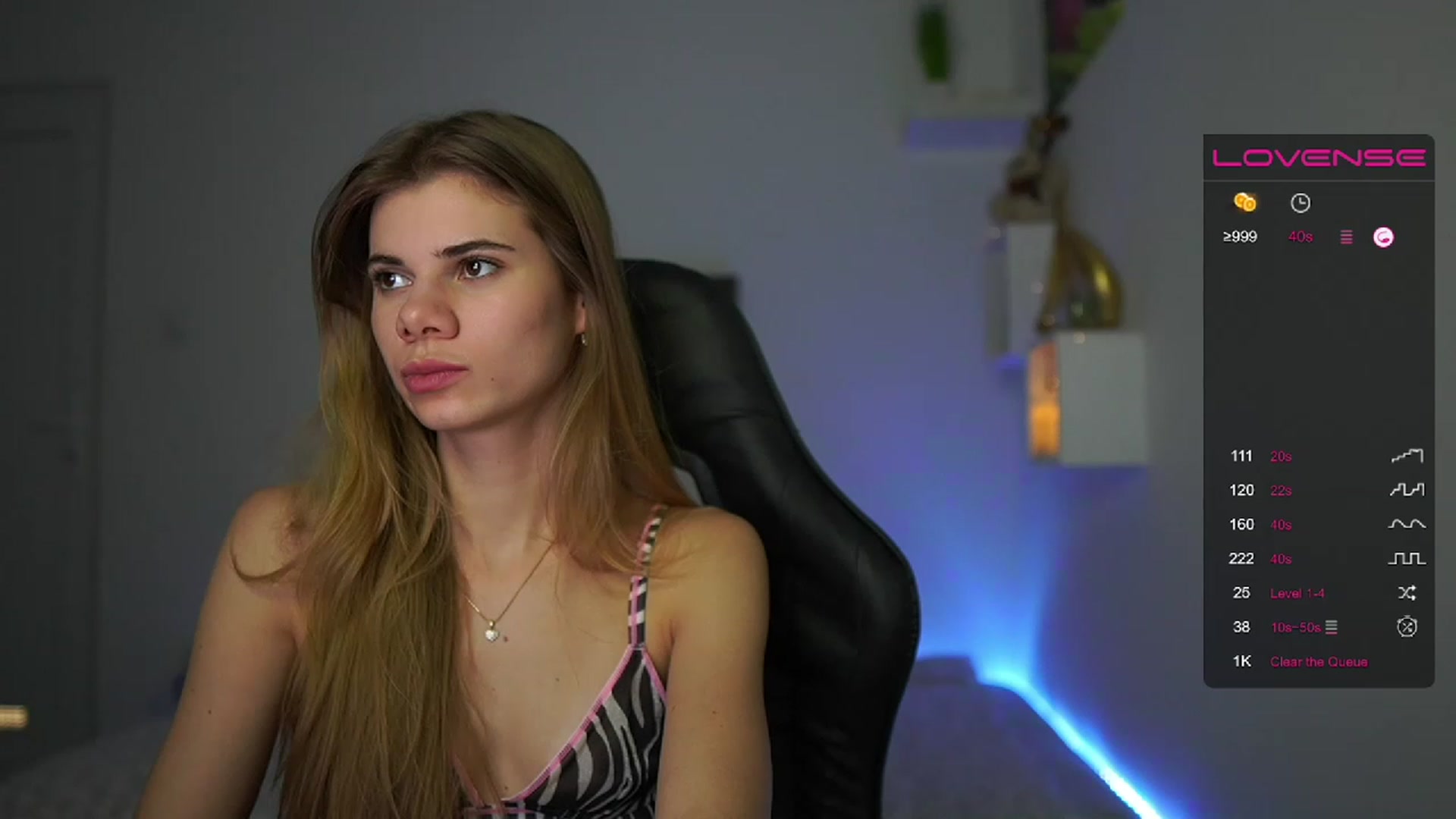 Gallery image thumbnail from RileyReid_18's myfreecams stream on, 02/09/2023, 19:02 image 20 of 20