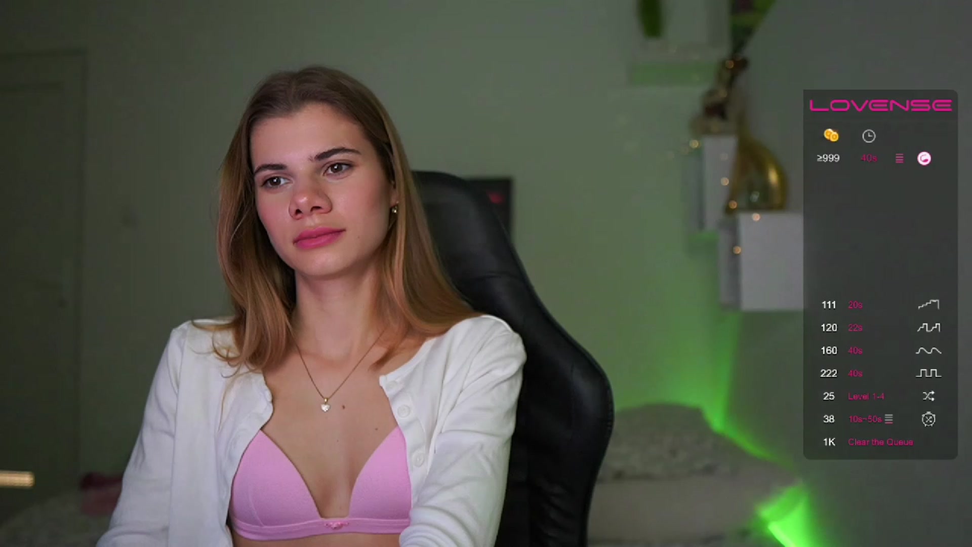 Gallery image thumbnail from RileyReid_18's myfreecams stream on, 02/10/2023, 15:23 image 11 of 20