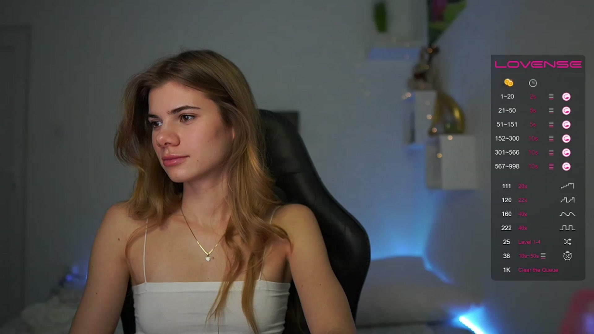 Gallery image thumbnail from RileyReid_18's myfreecams stream on, 02/12/2023, 13:49 image 20 of 20