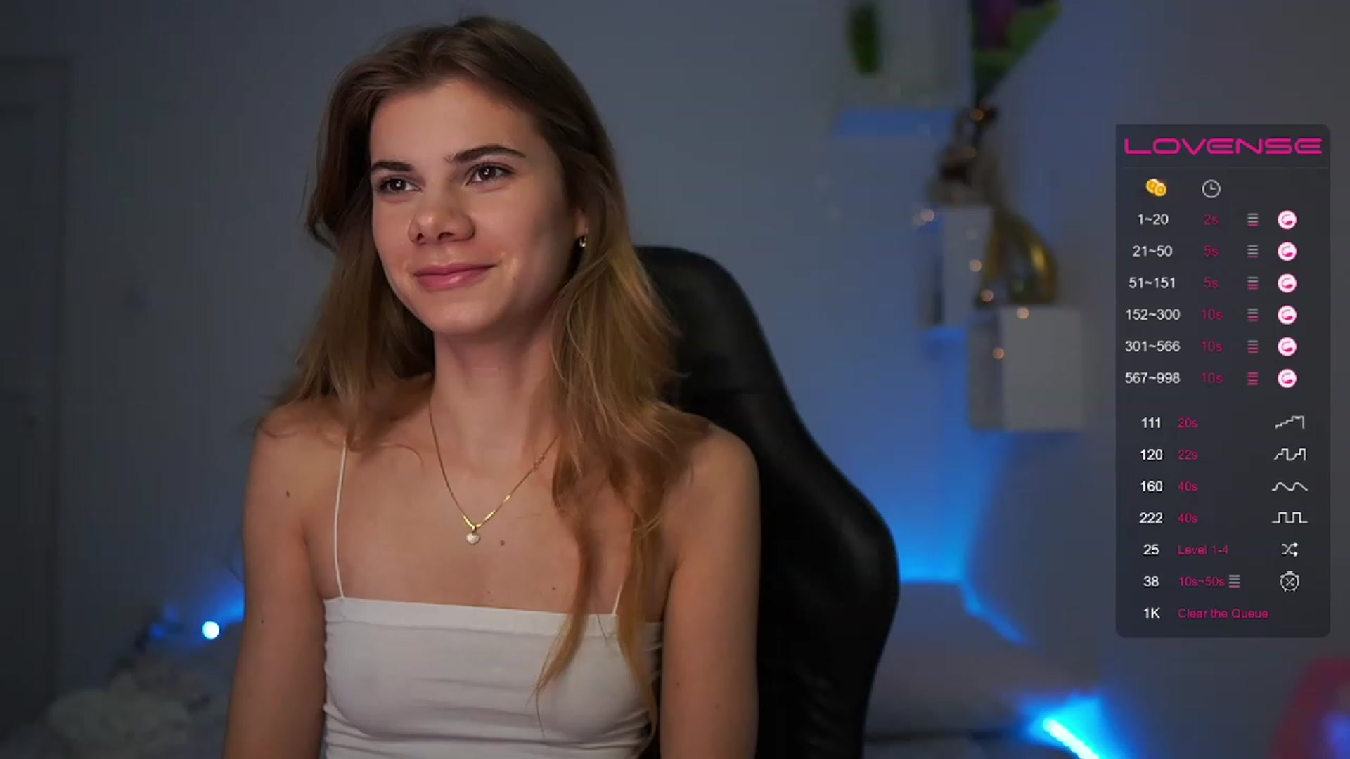 Gallery image thumbnail from RileyReid_18's myfreecams stream on, 02/12/2023, 13:49 image 16 of 20