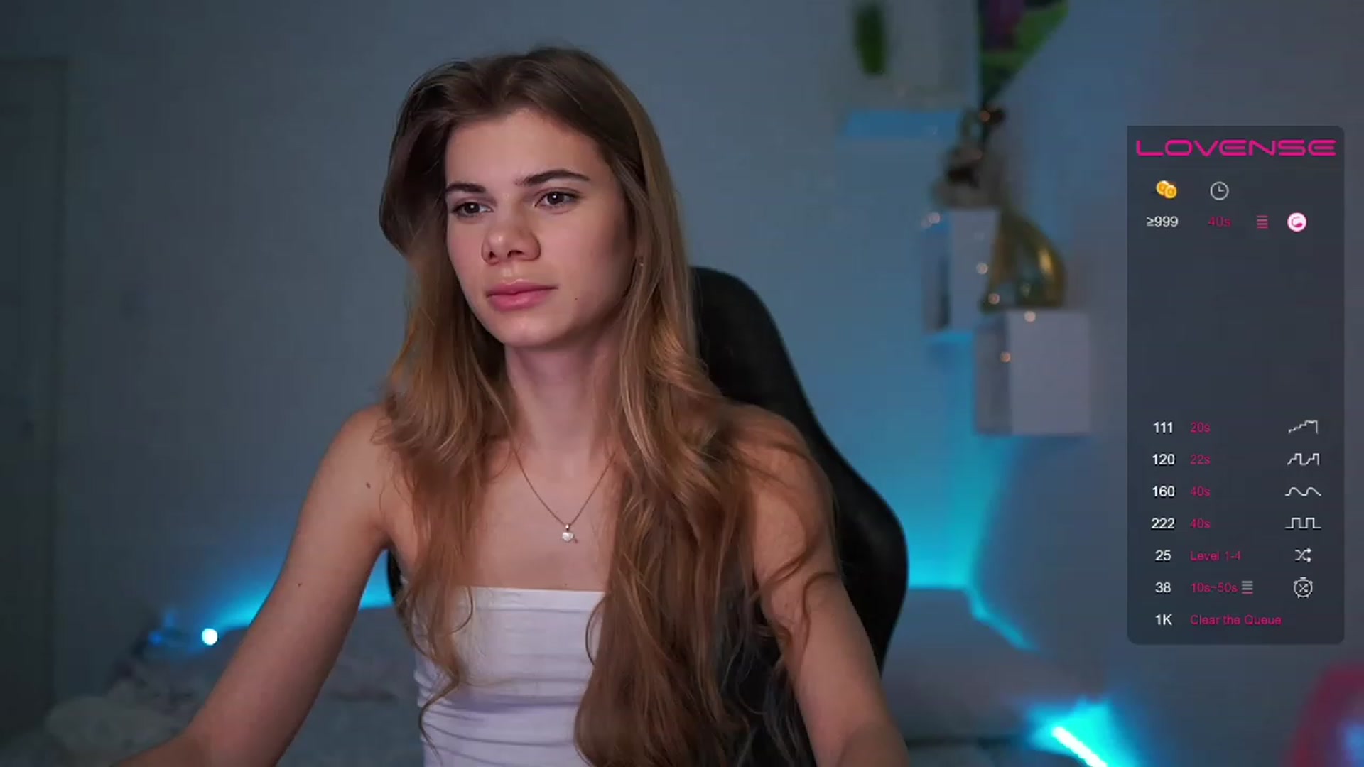 Gallery image thumbnail from RileyReid_18's myfreecams stream on, 02/12/2023, 14:47 image 10 of 20