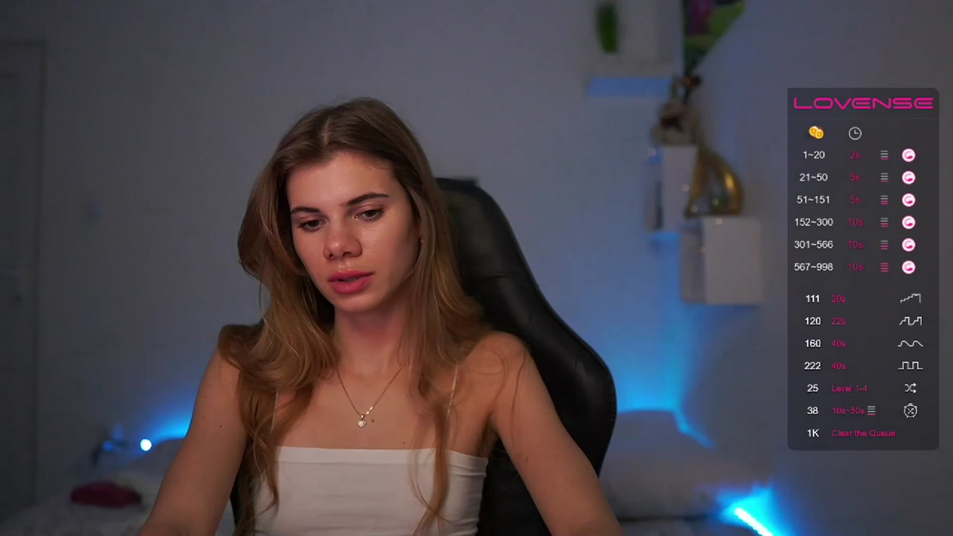 Gallery image thumbnail from RileyReid_18's myfreecams stream on, 02/12/2023, 19:05 image 4 of 20