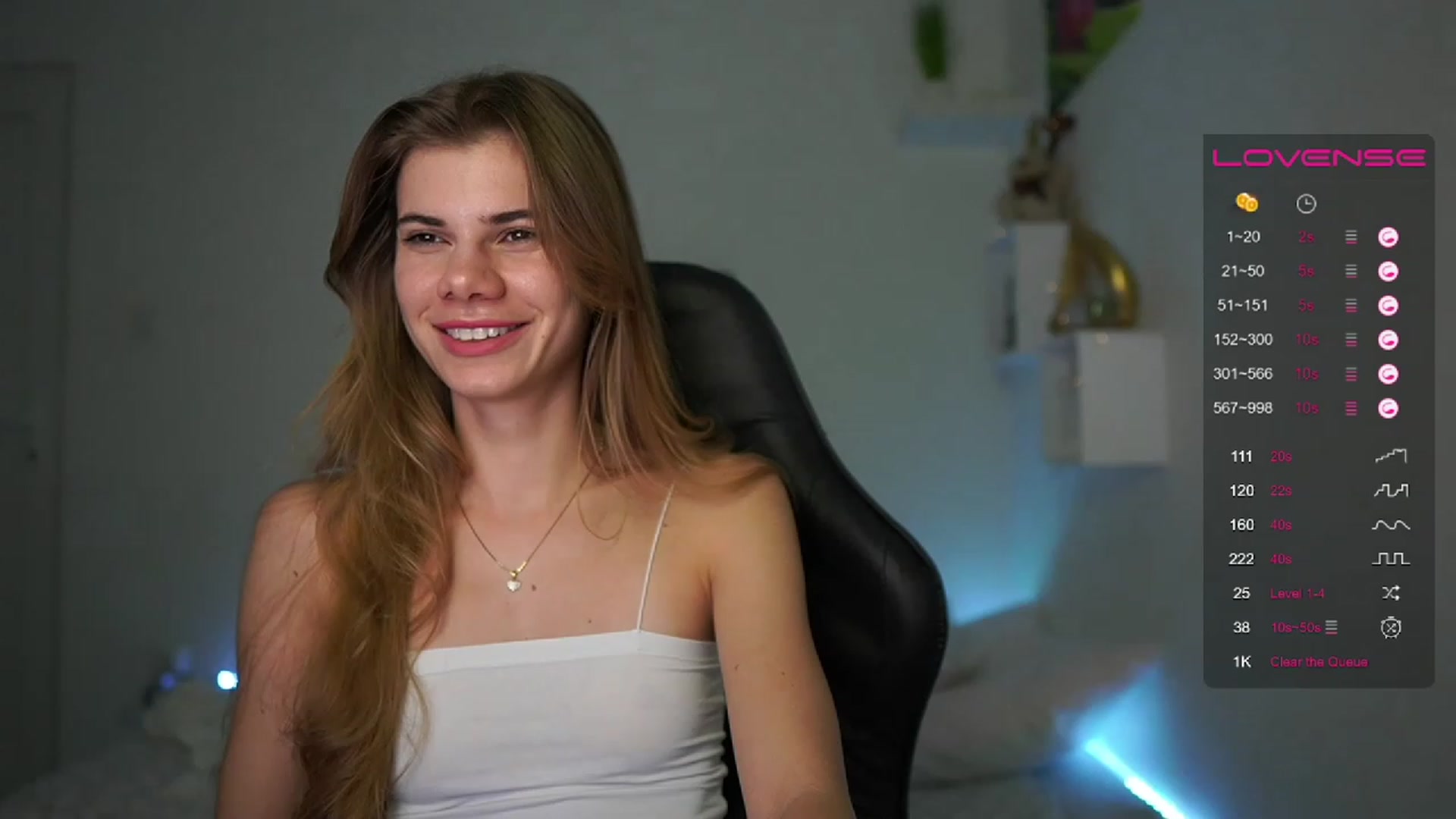 Gallery image thumbnail from RileyReid_18's myfreecams stream on, 02/12/2023, 20:53 image 3 of 20