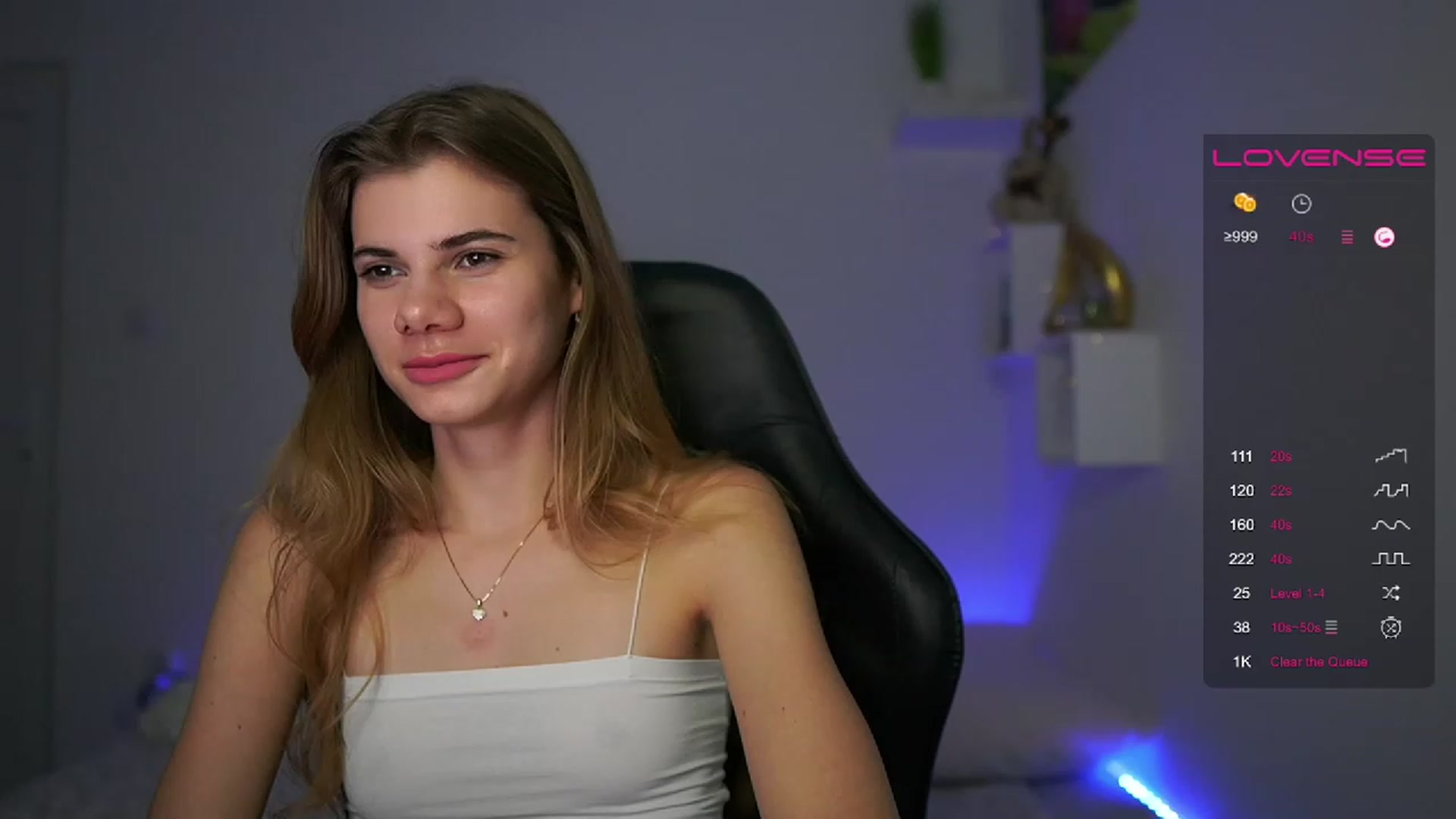 Gallery image thumbnail from RileyReid_18's myfreecams stream on, 02/12/2023, 22:53 image 14 of 20