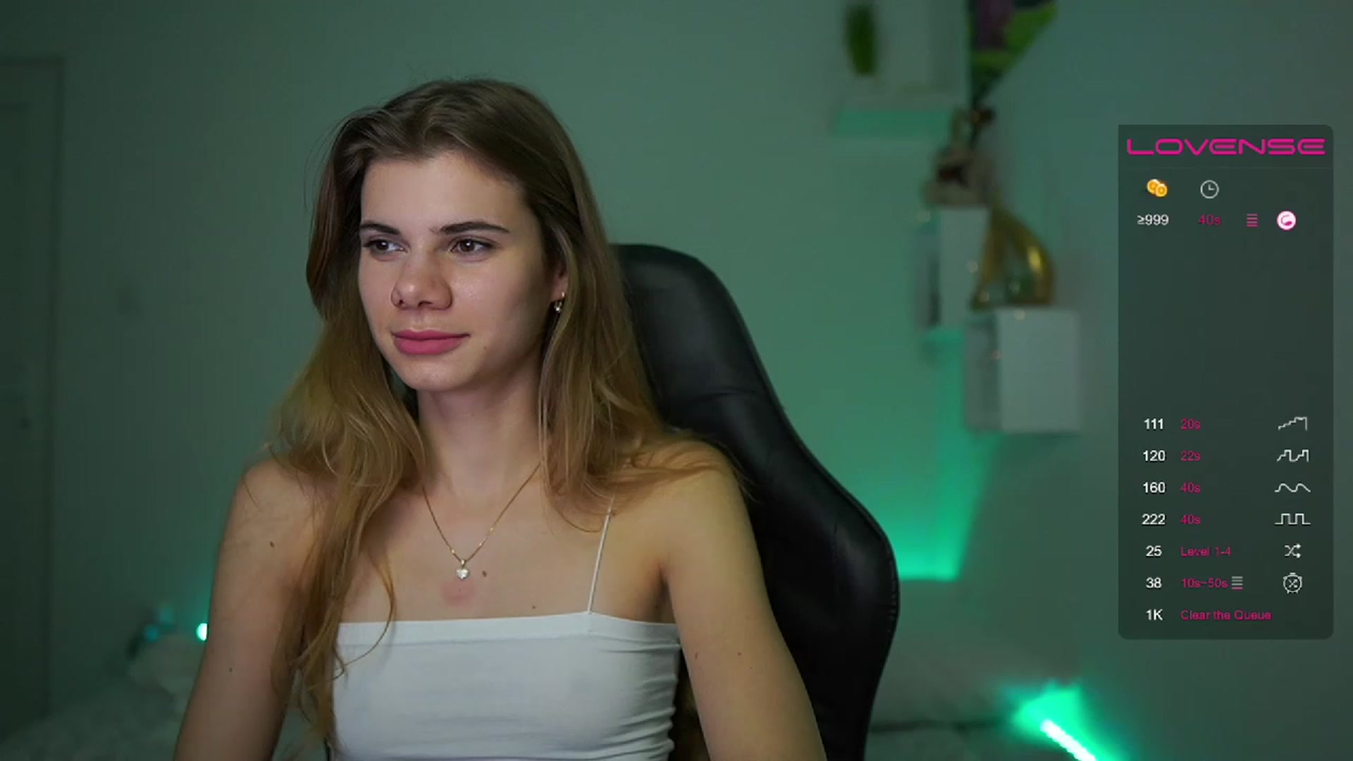 Gallery image thumbnail from RileyReid_18's myfreecams stream on, 02/12/2023, 22:53 image 13 of 20