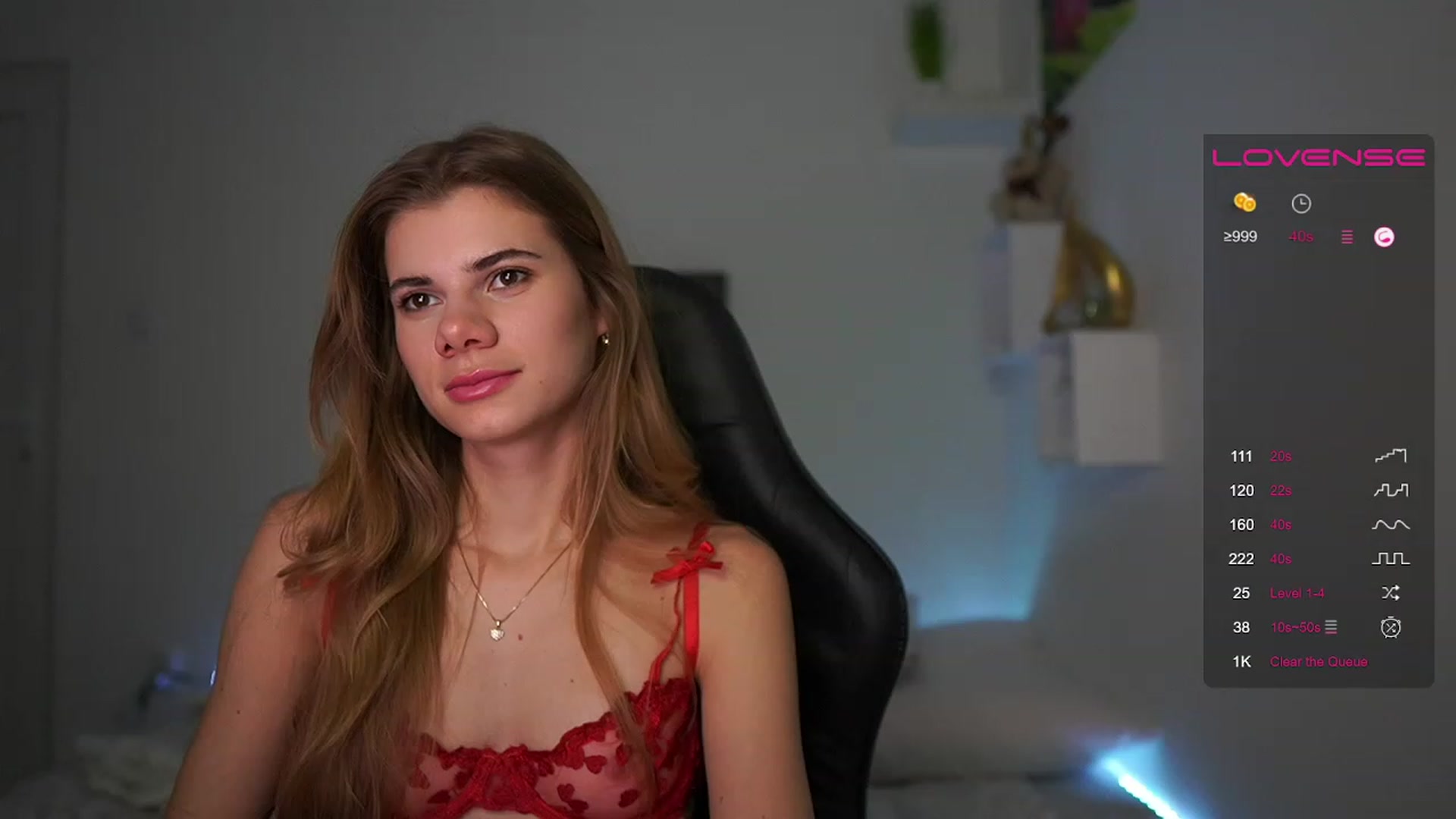 Gallery image thumbnail from RileyReid_18's myfreecams stream on, 02/13/2023, 15:49 image 6 of 20