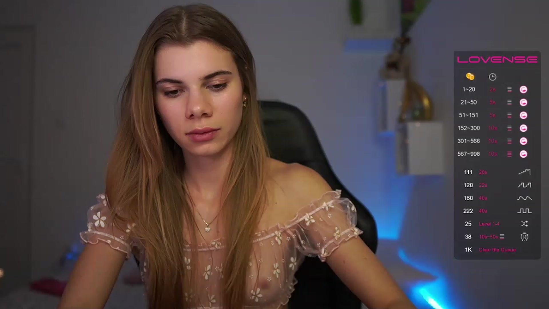 Gallery image thumbnail from RileyReid_18's myfreecams stream on, 02/15/2023, 16:46 image 20 of 20