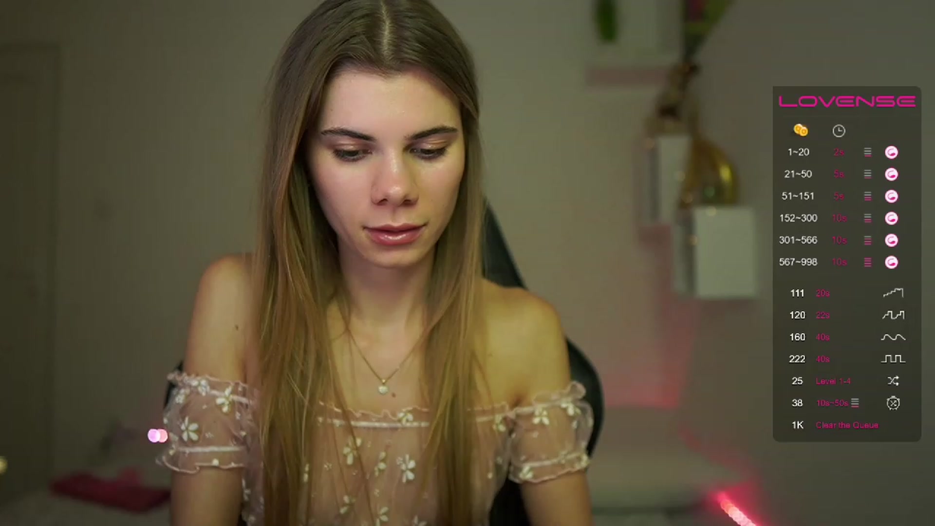Gallery image thumbnail from RileyReid_18's myfreecams stream on, 02/15/2023, 16:46 image 11 of 20