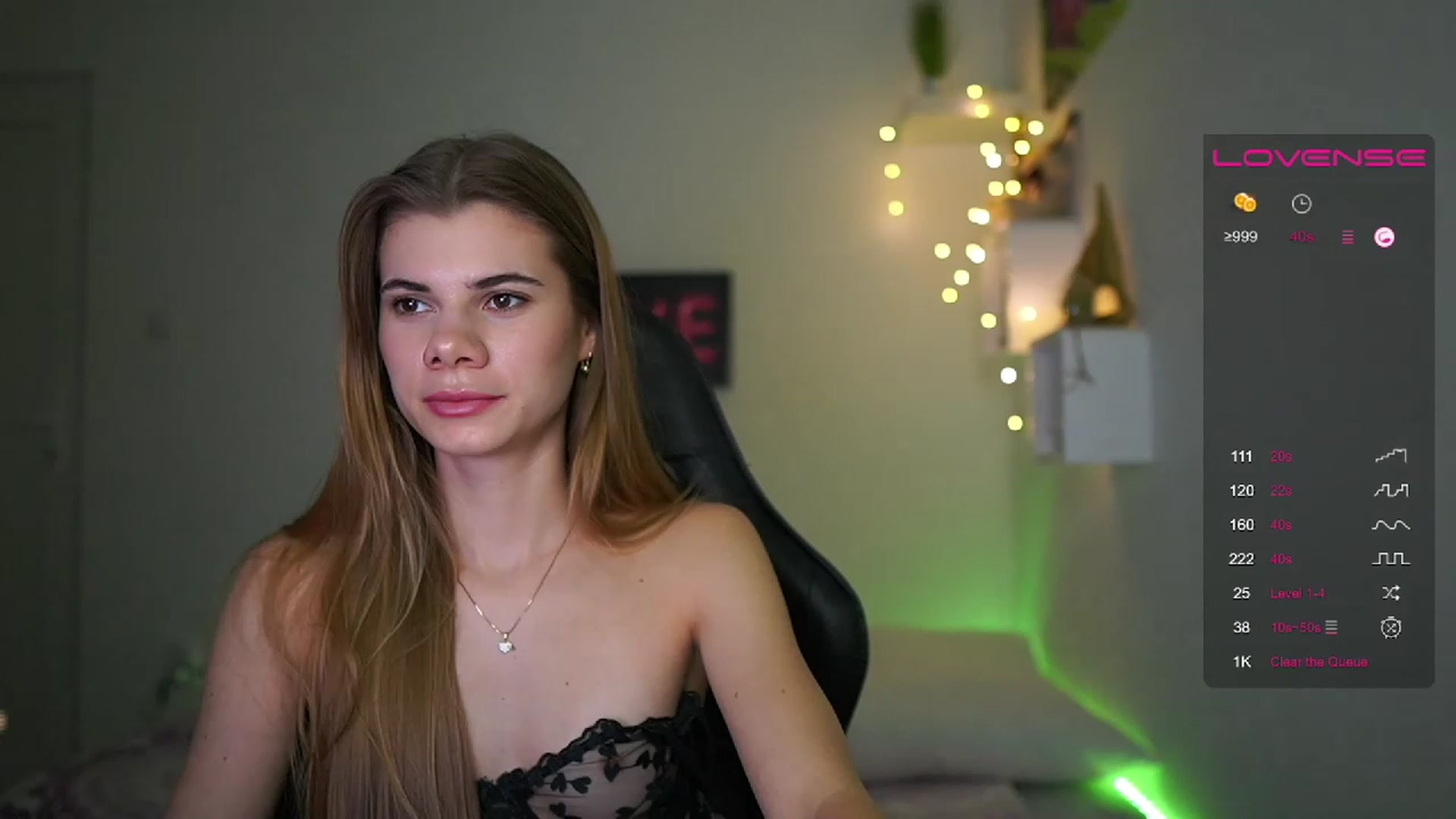 Gallery image thumbnail from RileyReid_18's myfreecams stream on, 02/22/2023, 15:53 image 13 of 20