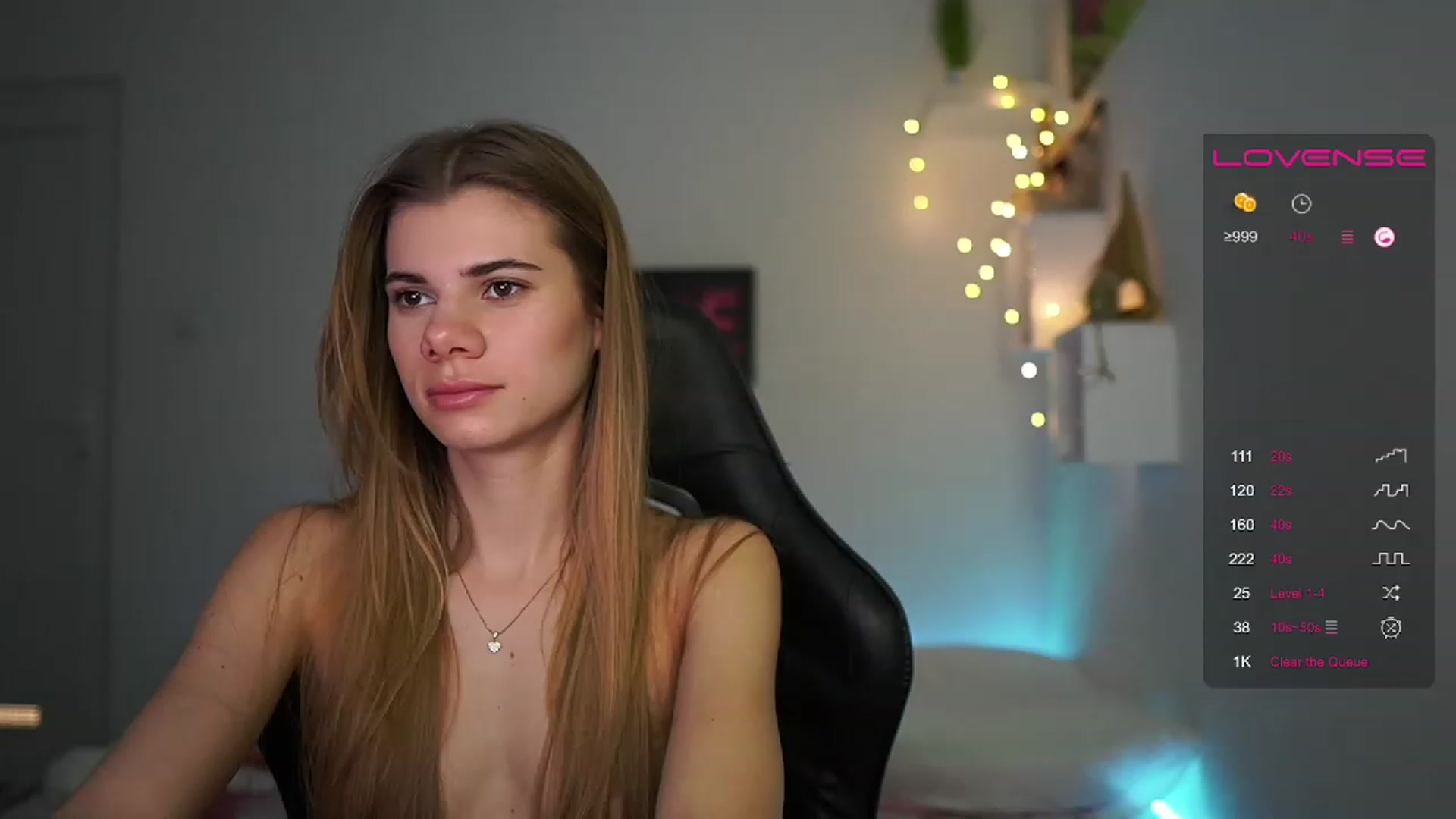 Gallery image thumbnail from RileyReid_18's myfreecams stream on, 02/23/2023, 10:47 image 20 of 20