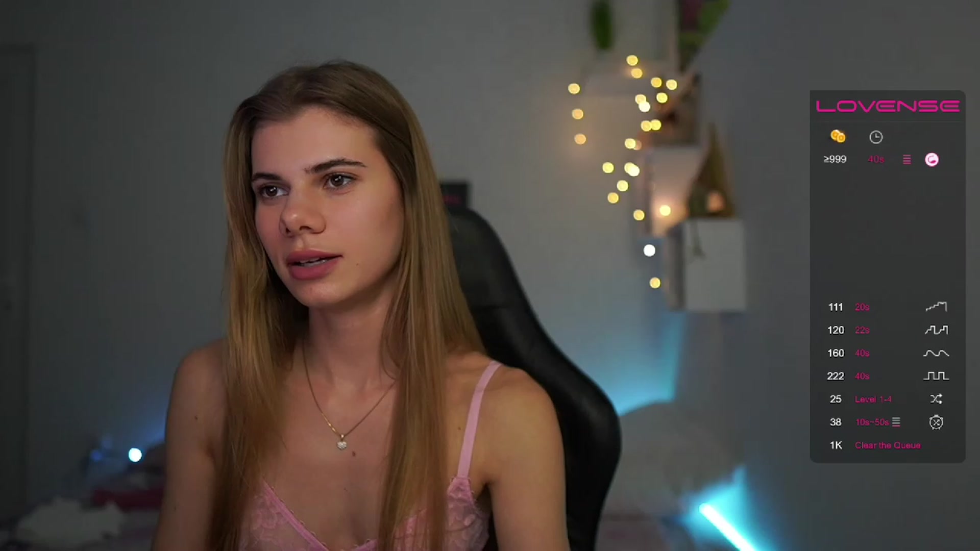 Gallery image thumbnail from RileyReid_18's myfreecams stream on, 02/24/2023, 18:06 image 19 of 20