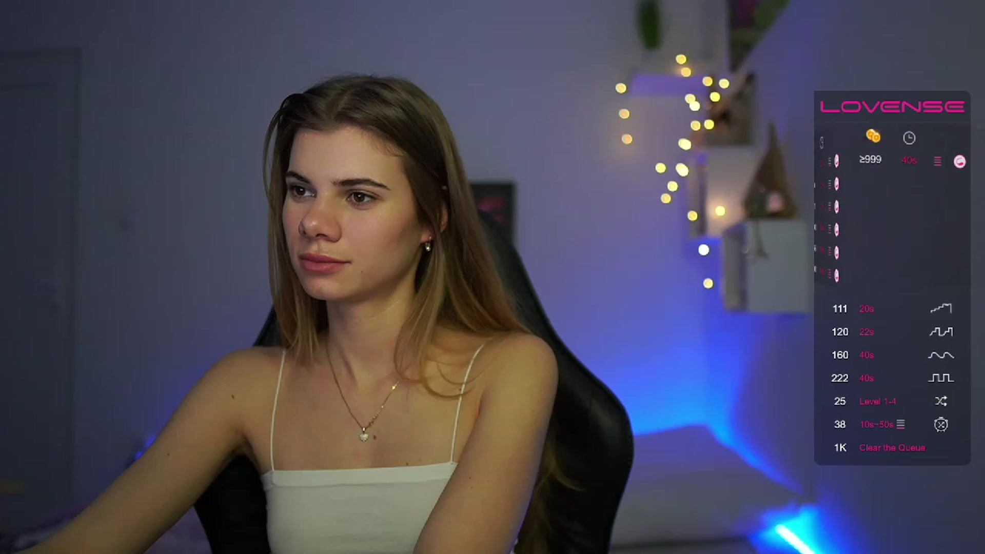 Gallery image thumbnail from RileyReid_18's myfreecams stream on, 02/26/2023, 11:03 image 7 of 20