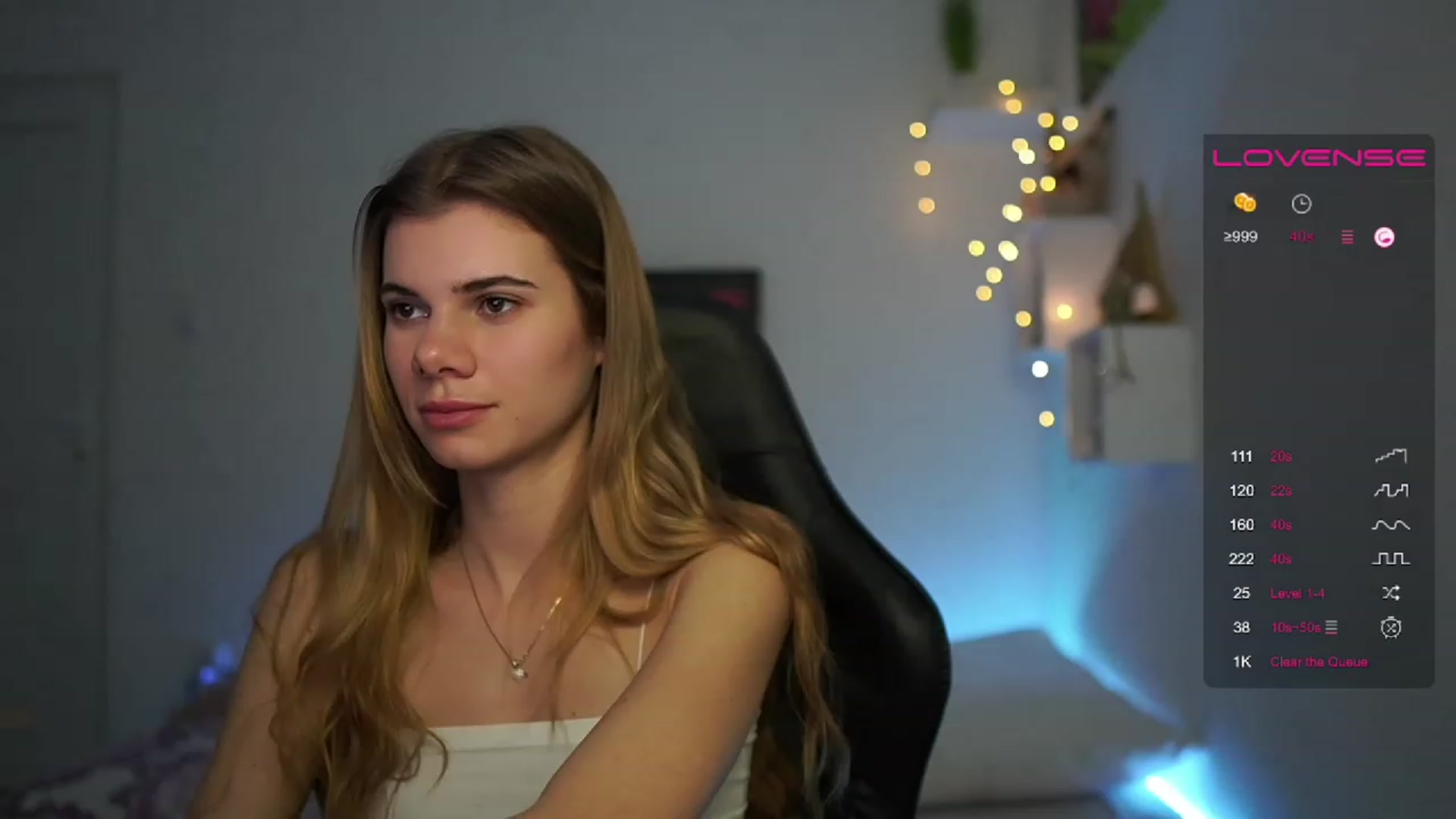 Gallery image thumbnail from RileyReid_18's myfreecams stream on, 02/26/2023, 11:34 image 3 of 20