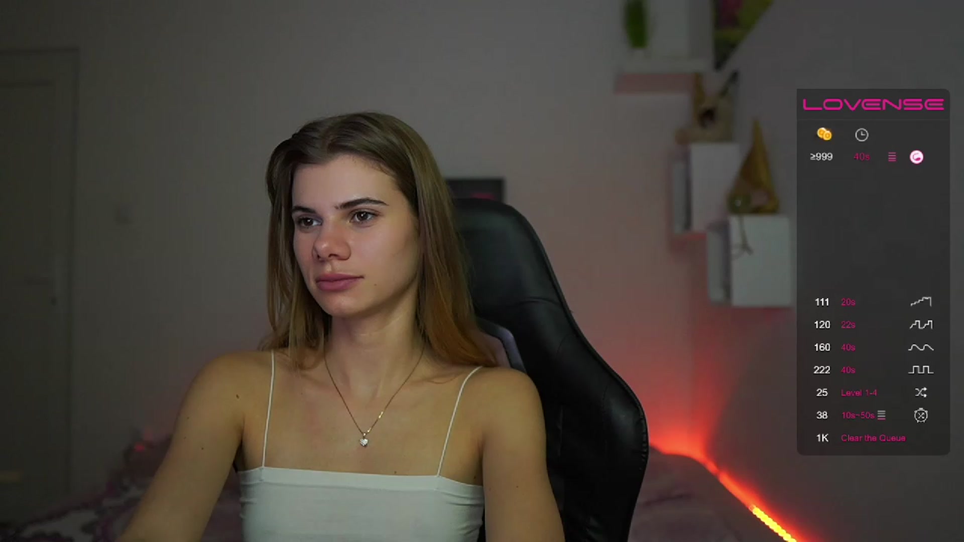 Gallery image thumbnail from RileyReid_18's myfreecams stream on, 02/26/2023, 17:12 image 15 of 20