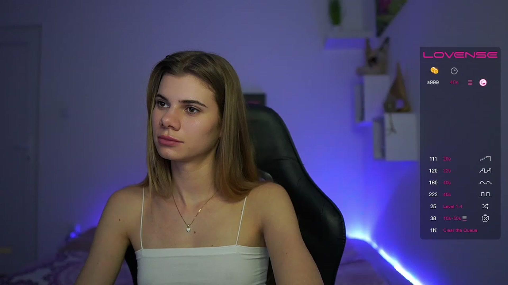 Gallery image thumbnail from RileyReid_18's myfreecams stream on, 02/26/2023, 17:12 image 20 of 20