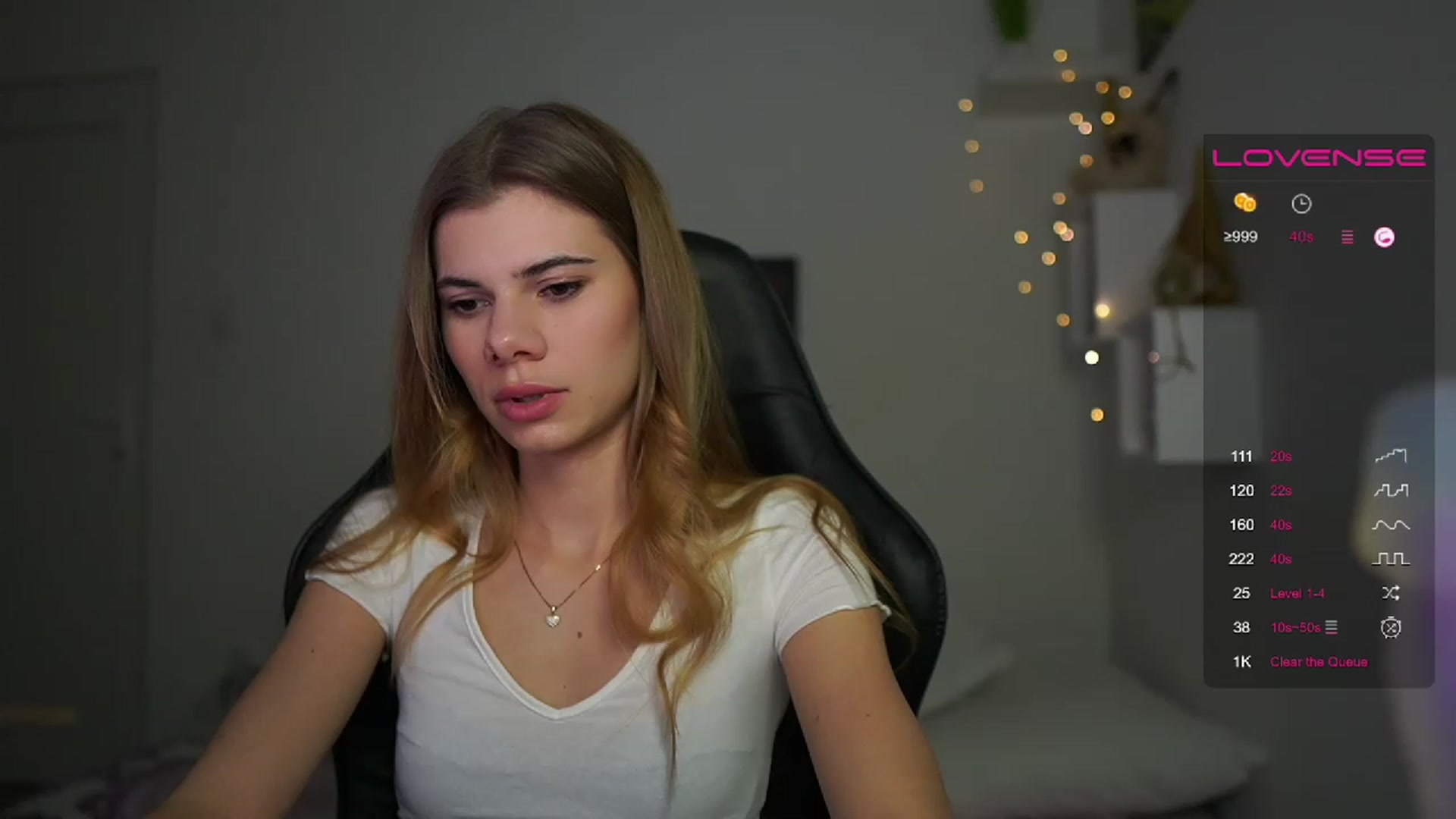 Gallery image thumbnail from RileyReid_18's myfreecams stream on, 03/05/2023, 14:58 image 1 of 20