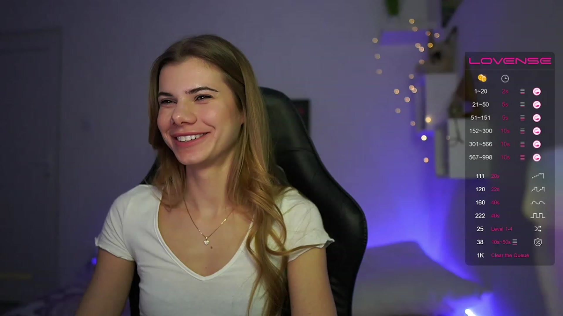 Gallery image thumbnail from RileyReid_18's myfreecams stream on, 03/05/2023, 15:26 image 8 of 20
