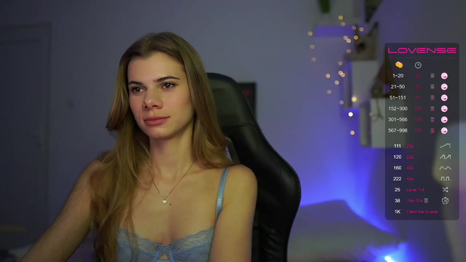 Gallery image thumbnail from RileyReid_18's myfreecams stream on, 03/05/2023, 15:26 image 15 of 20