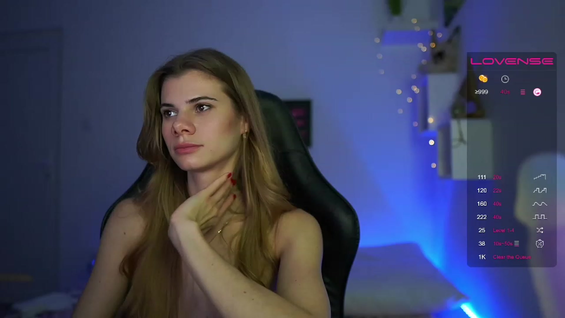 Gallery image thumbnail from RileyReid_18's myfreecams stream on, 03/05/2023, 19:10 image 12 of 20