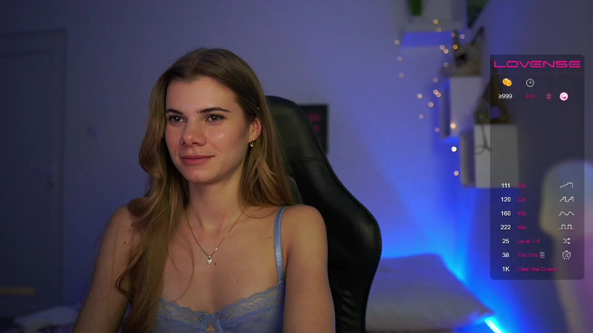 Gallery image thumbnail from RileyReid_18's myfreecams stream on, 03/05/2023, 19:10 image 14 of 20