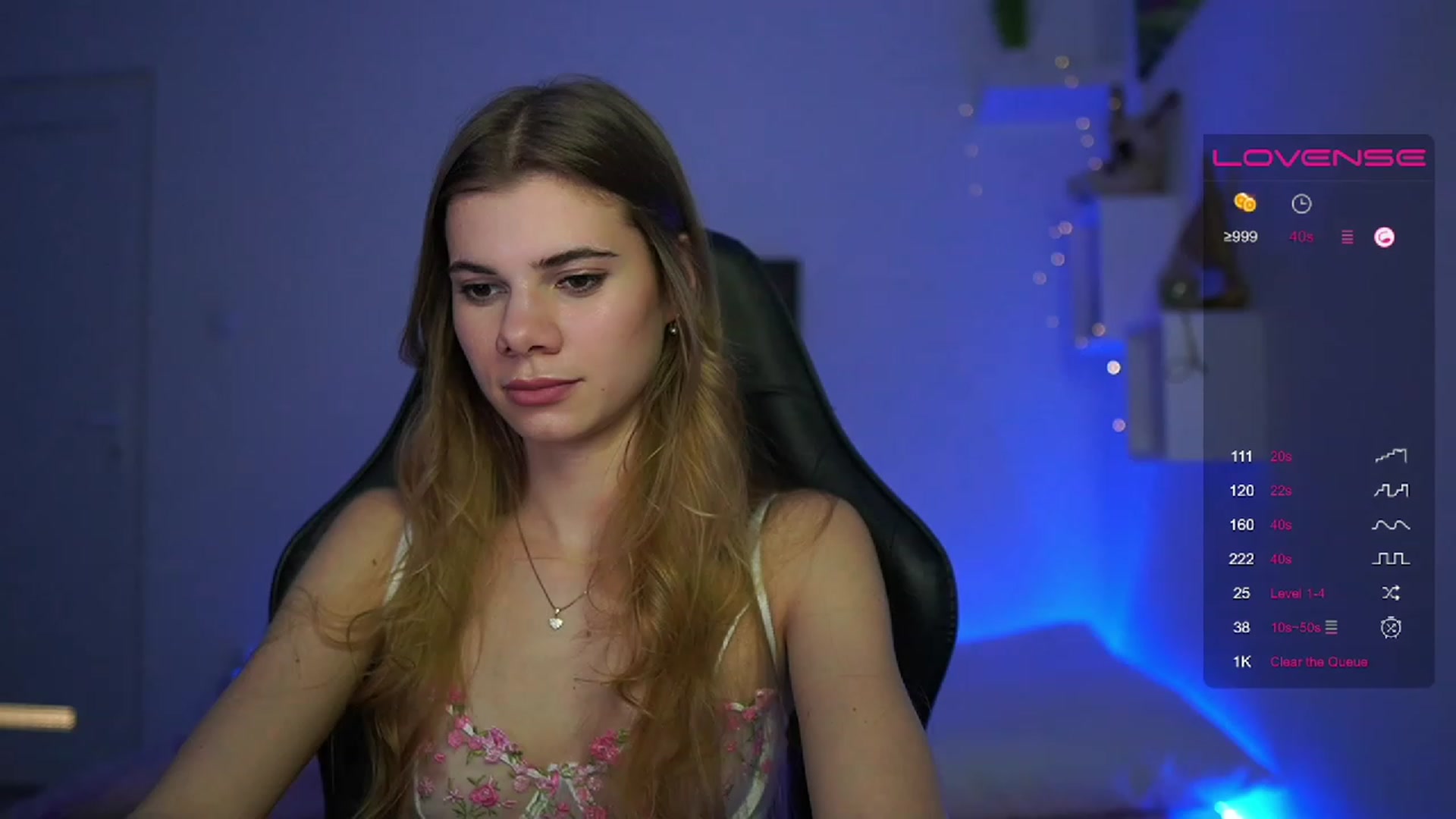 Gallery image thumbnail from RileyReid_18's myfreecams stream on, 03/09/2023, 18:23 image 1 of 20