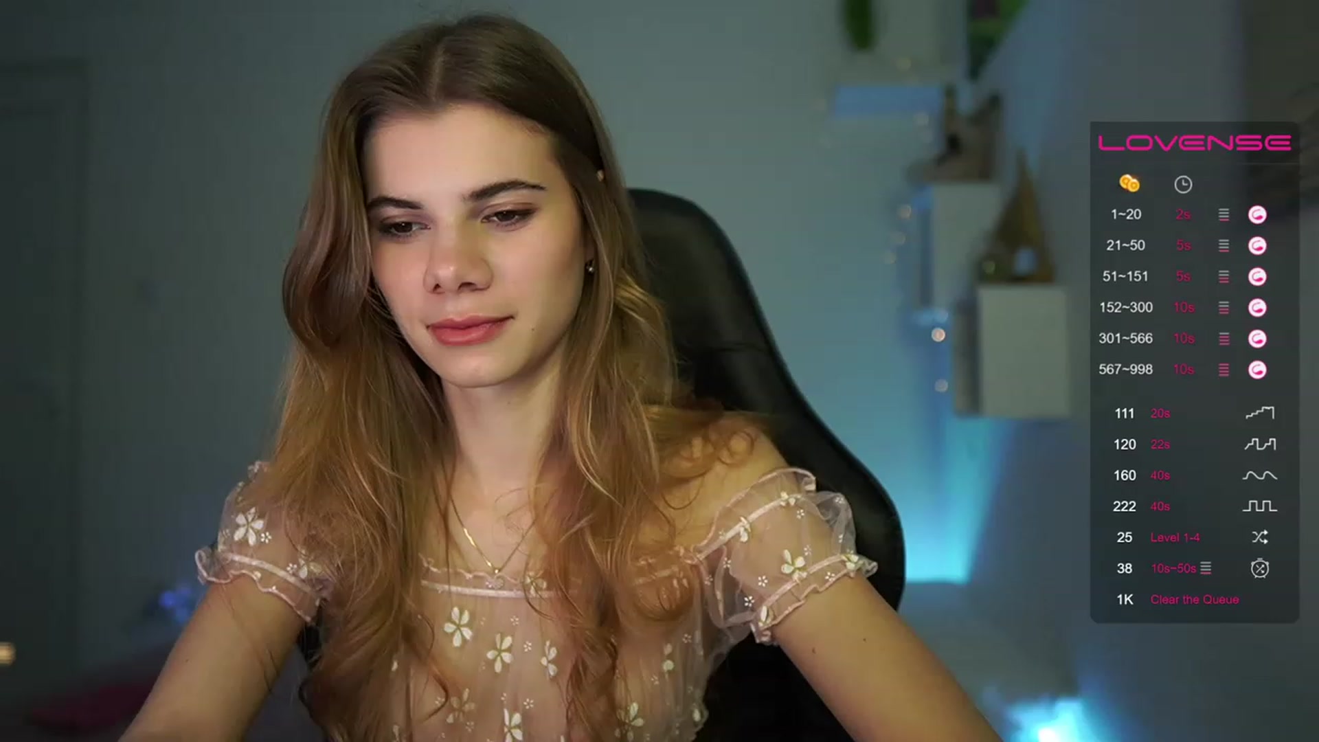 Gallery image thumbnail from RileyReid_18's myfreecams stream on, 03/14/2023, 14:54 image 6 of 20