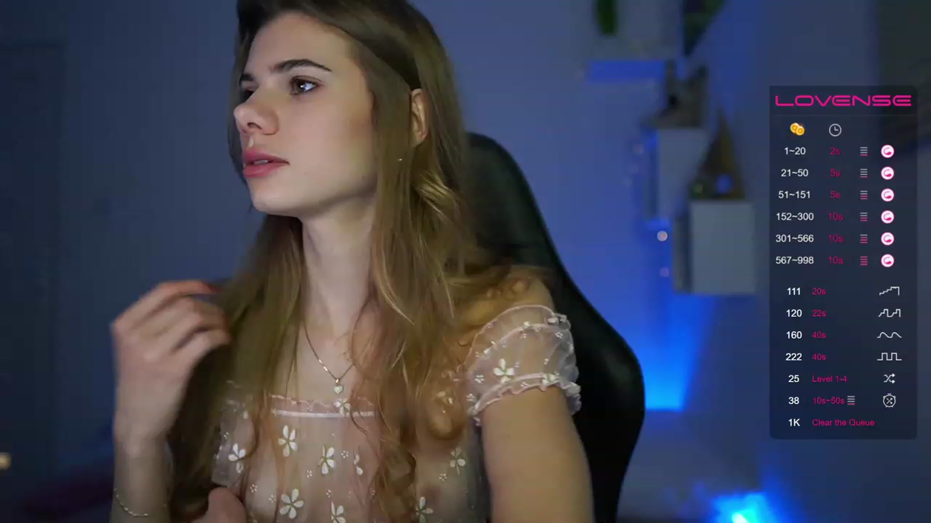 Gallery image thumbnail from RileyReid_18's myfreecams stream on, 03/14/2023, 14:54 image 7 of 20