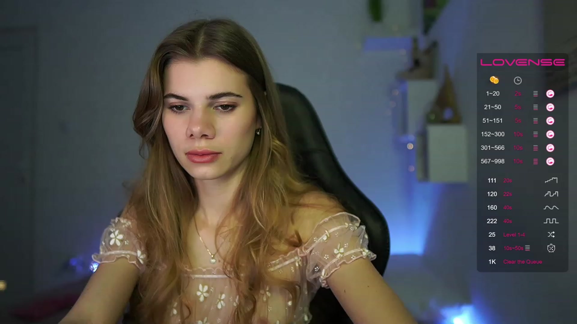 Gallery image thumbnail from RileyReid_18's myfreecams stream on, 03/14/2023, 14:54 image 13 of 20