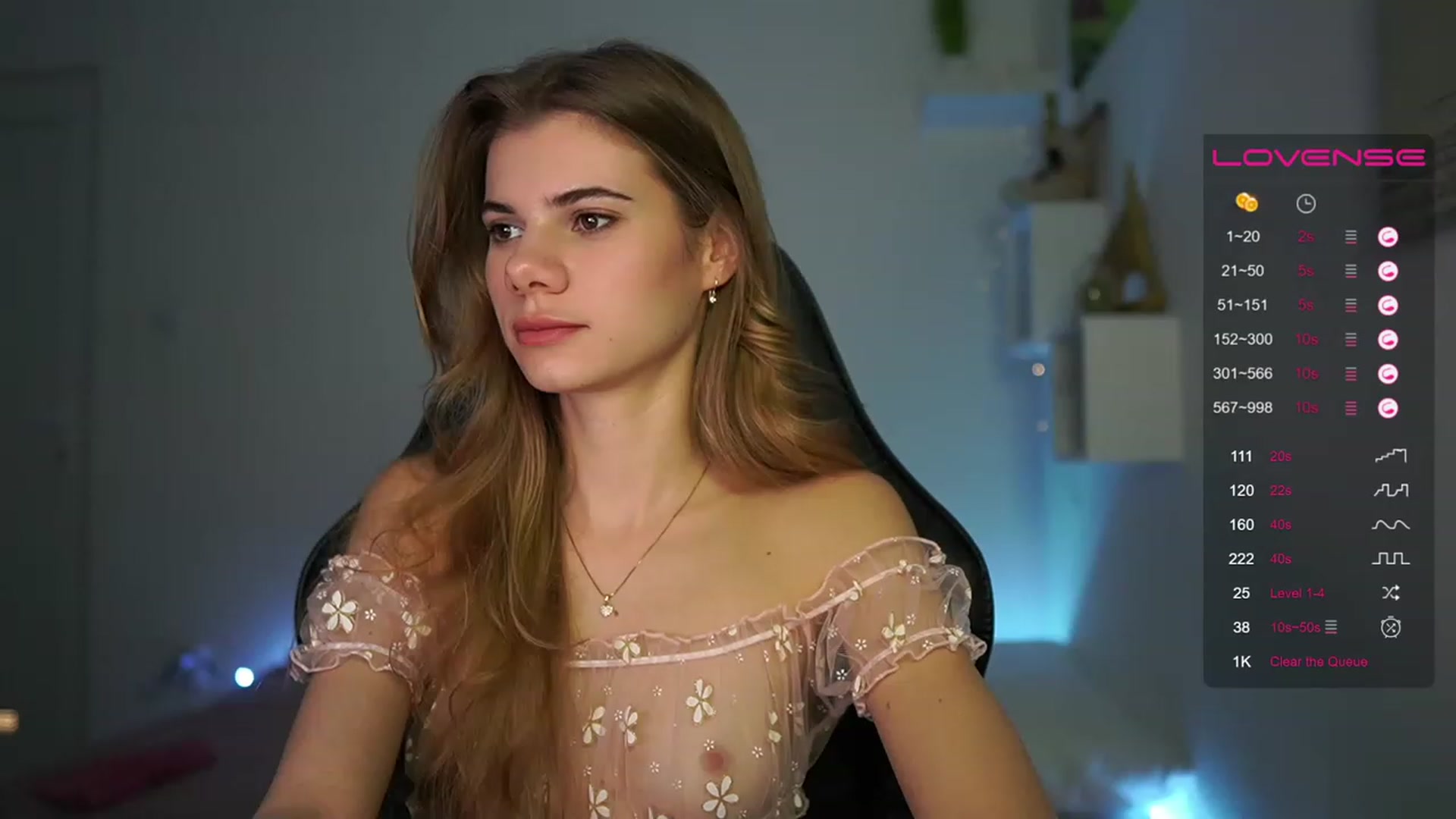 Gallery image thumbnail from RileyReid_18's myfreecams stream on, 03/14/2023, 16:34 image 6 of 20