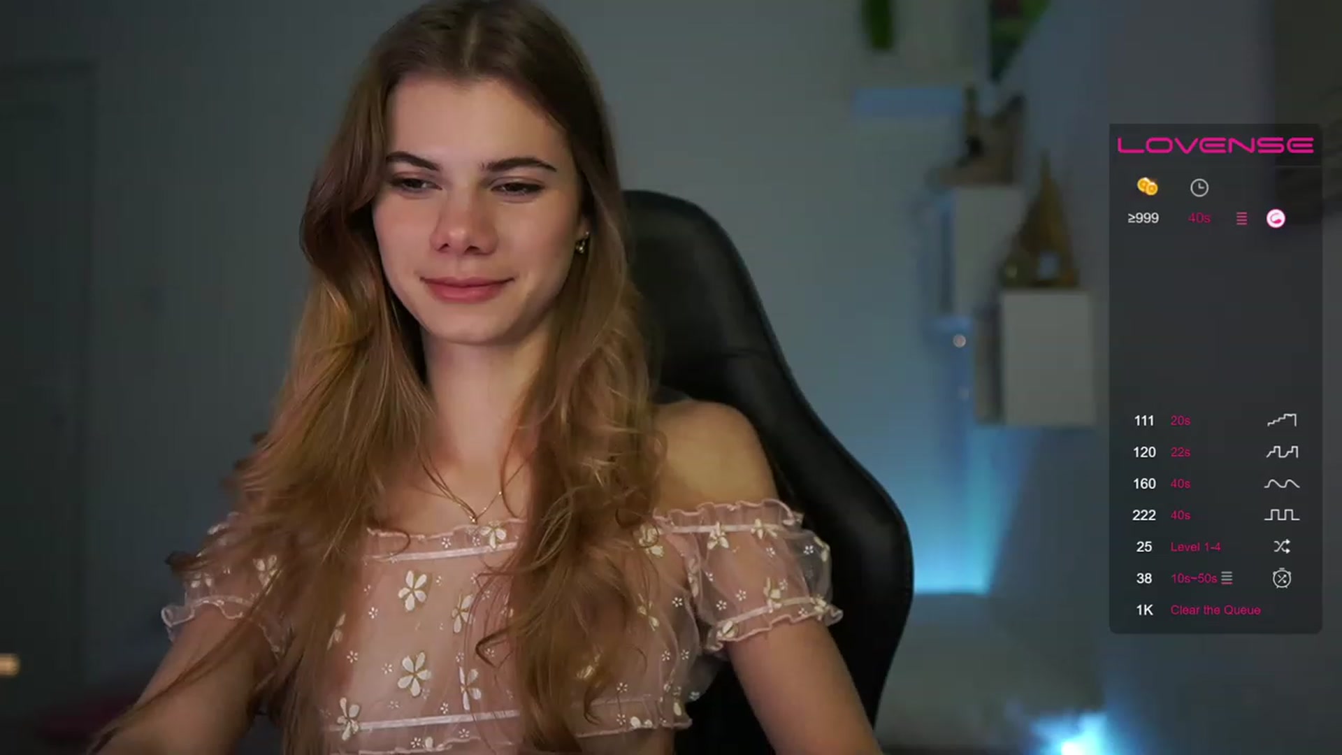 Gallery image thumbnail from RileyReid_18's myfreecams stream on, 03/14/2023, 16:34 image 14 of 20
