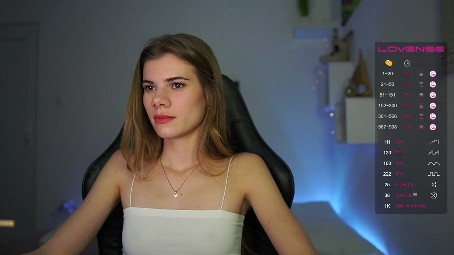 Gallery image thumbnail from RileyReid_18's myfreecams stream on, 03/15/2023, 19:58 image 13 of 20