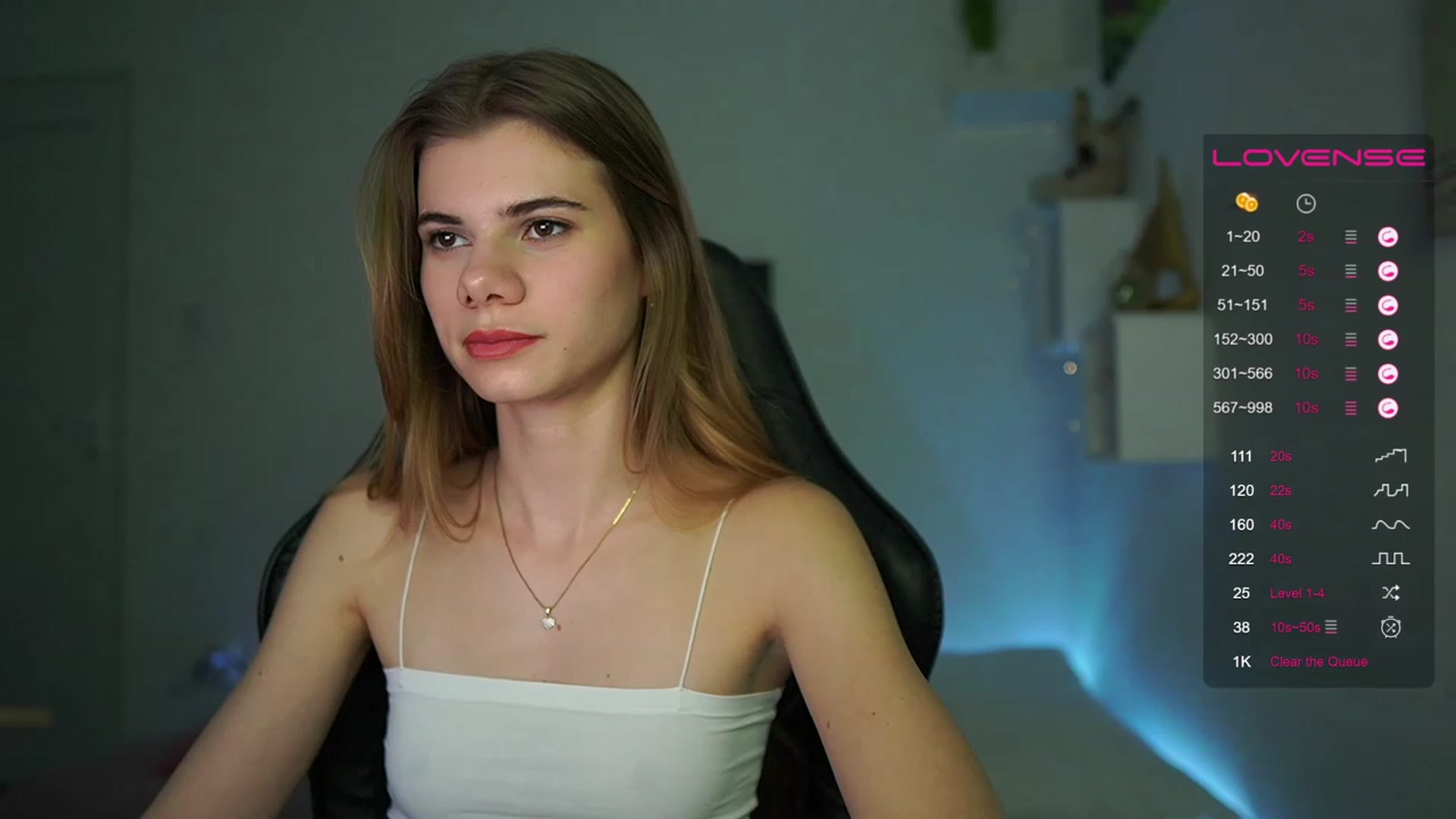 Gallery image thumbnail from RileyReid_18's myfreecams stream on, 03/15/2023, 22:33 image 2 of 20