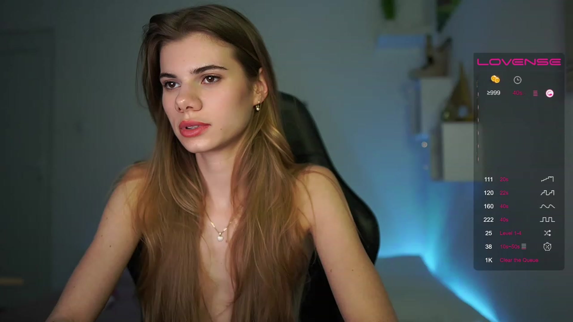 Gallery image thumbnail from RileyReid_18's myfreecams stream on, 03/15/2023, 22:33 image 13 of 20