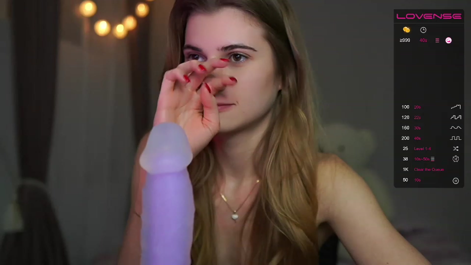 Gallery image thumbnail from RileyReid_18's myfreecams stream on, 03/22/2023, 23:33 image 4 of 20