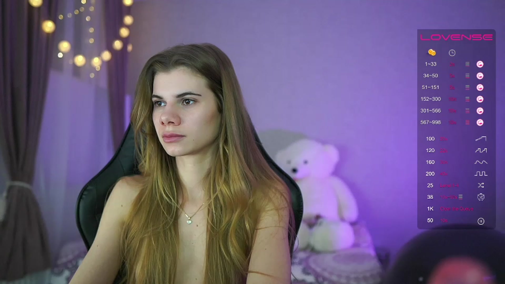 Gallery image thumbnail from RileyReid_18's myfreecams stream on, 04/09/2023, 17:46 image 19 of 20