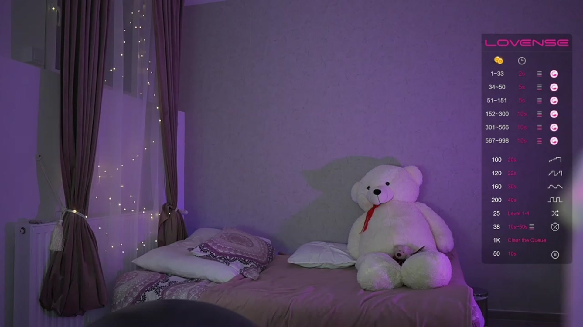 Gallery image thumbnail from RileyReid_18's myfreecams stream on, 04/20/2023, 20:53 image 10 of 20