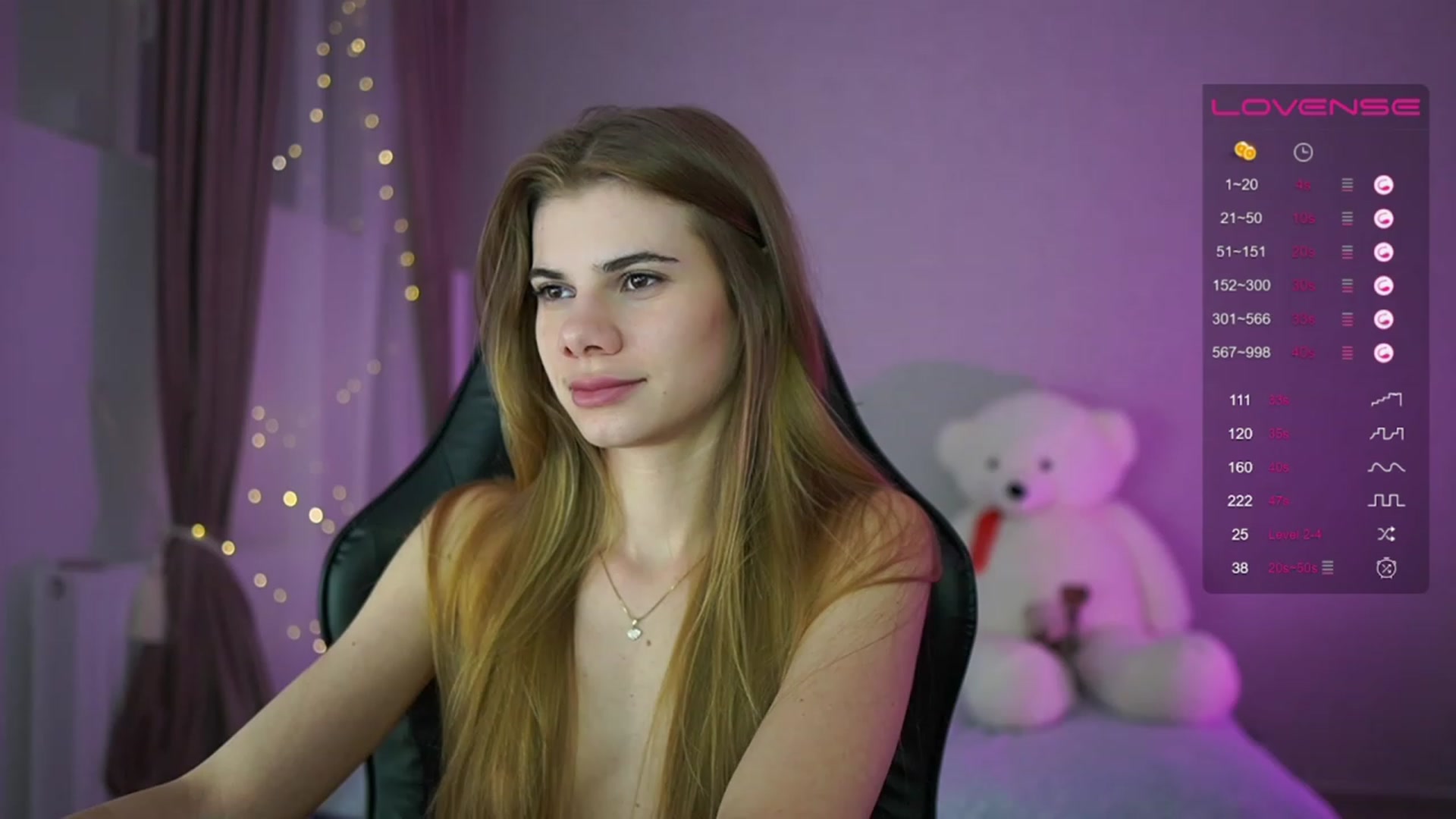 Gallery image thumbnail from RileyReid_18's myfreecams stream on, 04/22/2023, 23:16 image 16 of 20