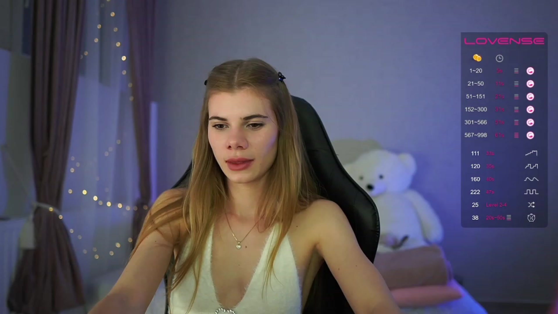 Gallery image thumbnail from RileyReid_18's myfreecams stream on, 05/01/2023, 19:44 image 14 of 20