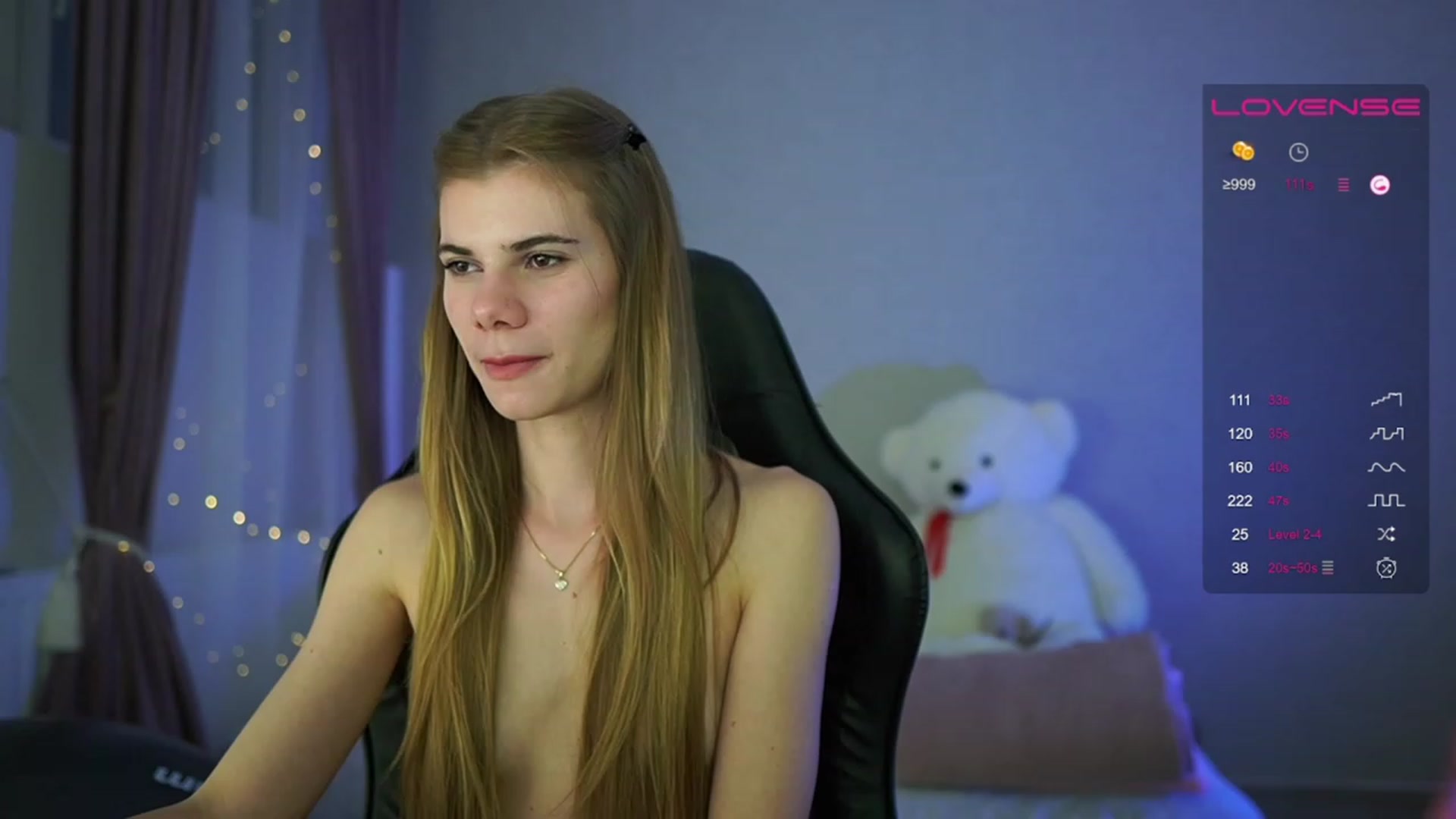 Gallery image thumbnail from RileyReid_18's myfreecams stream on, 05/01/2023, 23:13 image 10 of 20