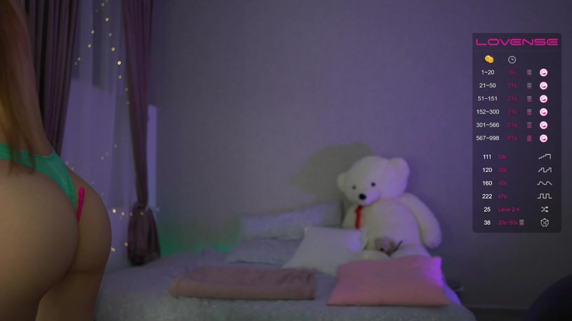 Gallery image thumbnail from RileyReid_18's myfreecams stream on, 05/03/2023, 22:24 image 2 of 20