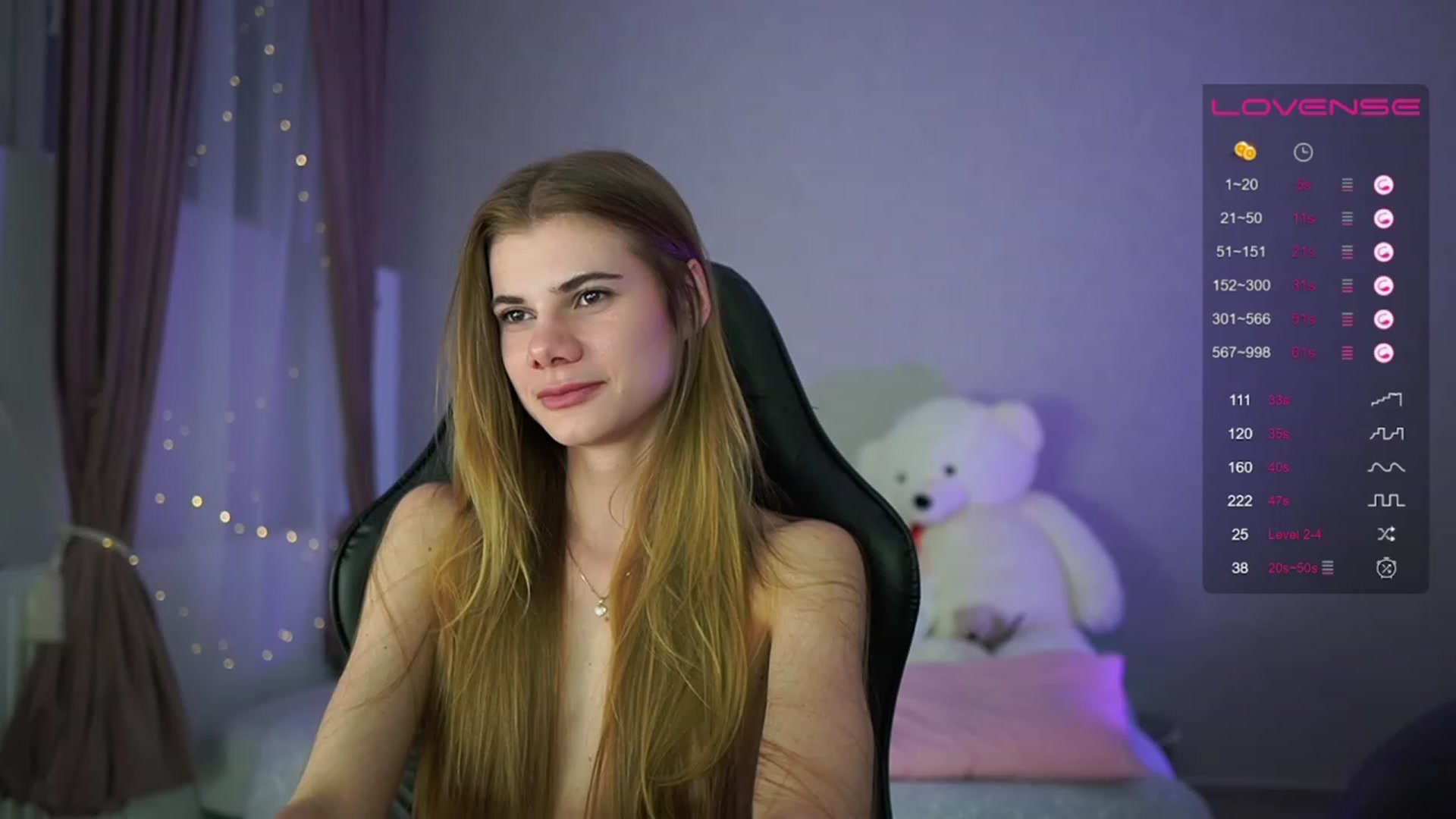 Gallery image thumbnail from RileyReid_18's myfreecams stream on, 05/03/2023, 22:24 image 13 of 20