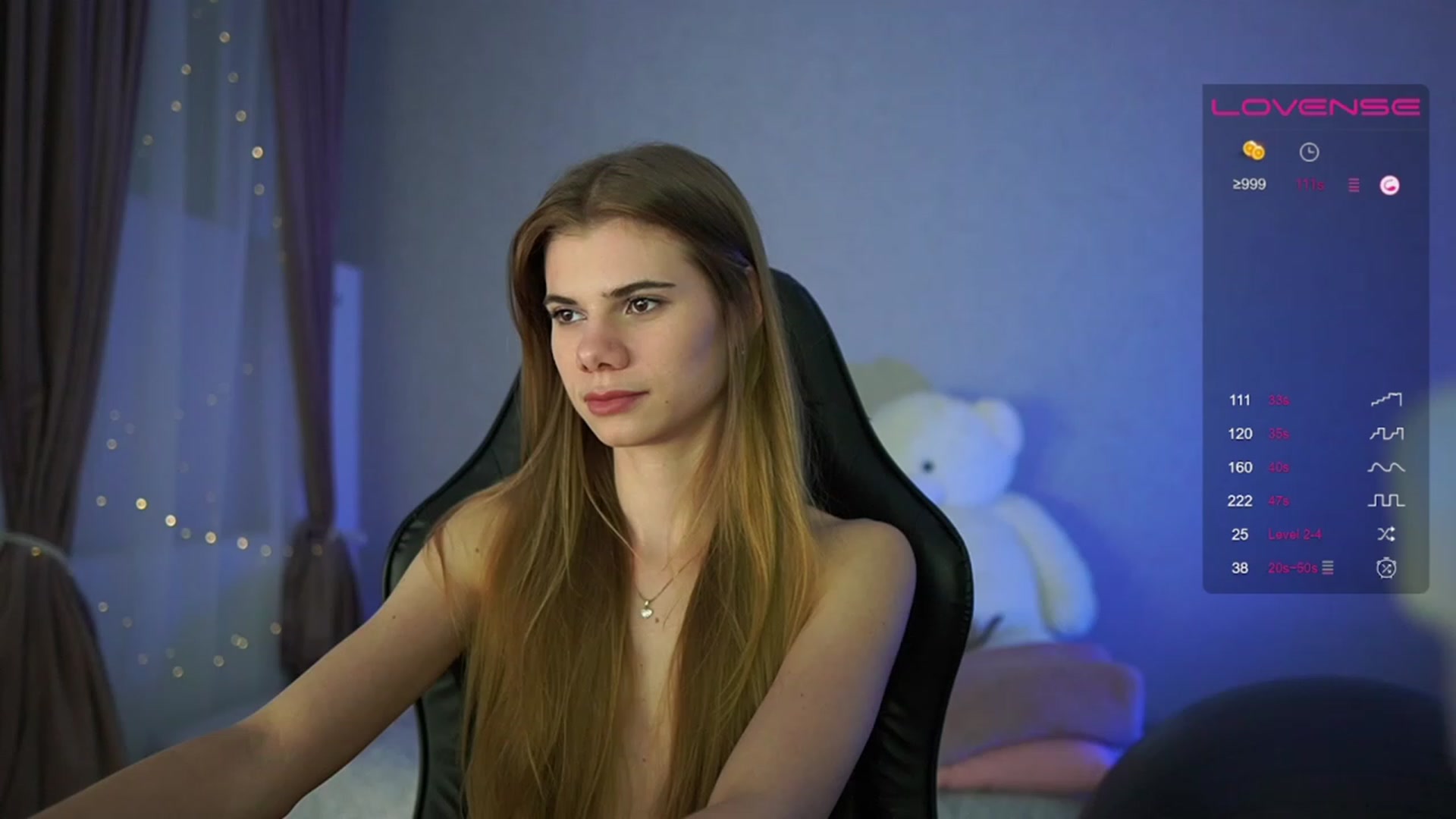 Gallery image thumbnail from RileyReid_18's myfreecams stream on, 05/05/2023, 17:43 image 11 of 20