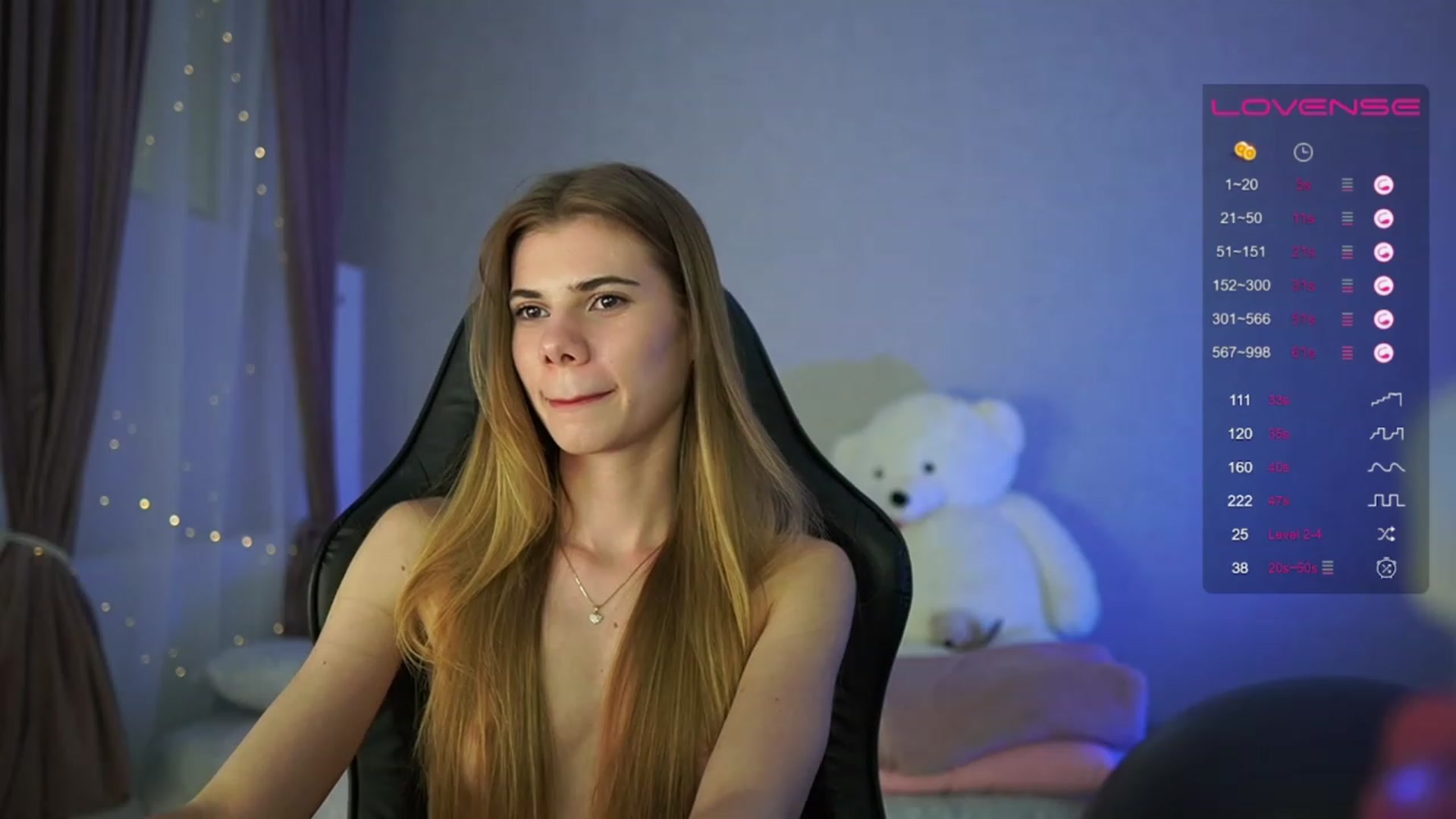 Gallery image thumbnail from RileyReid_18's myfreecams stream on, 05/05/2023, 17:43 image 6 of 20