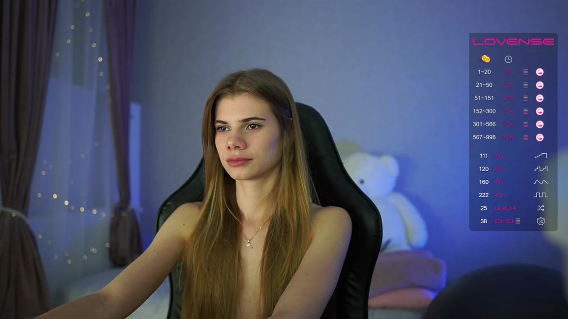 Gallery image thumbnail from RileyReid_18's myfreecams stream on, 05/05/2023, 17:43 image 12 of 20