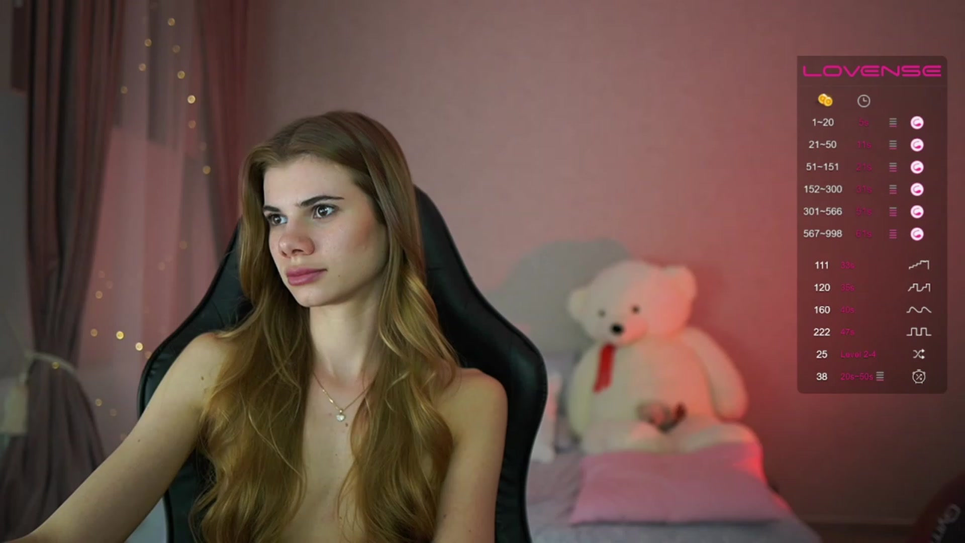 Gallery image thumbnail from RileyReid_18's myfreecams stream on, 05/07/2023, 20:18 image 9 of 20