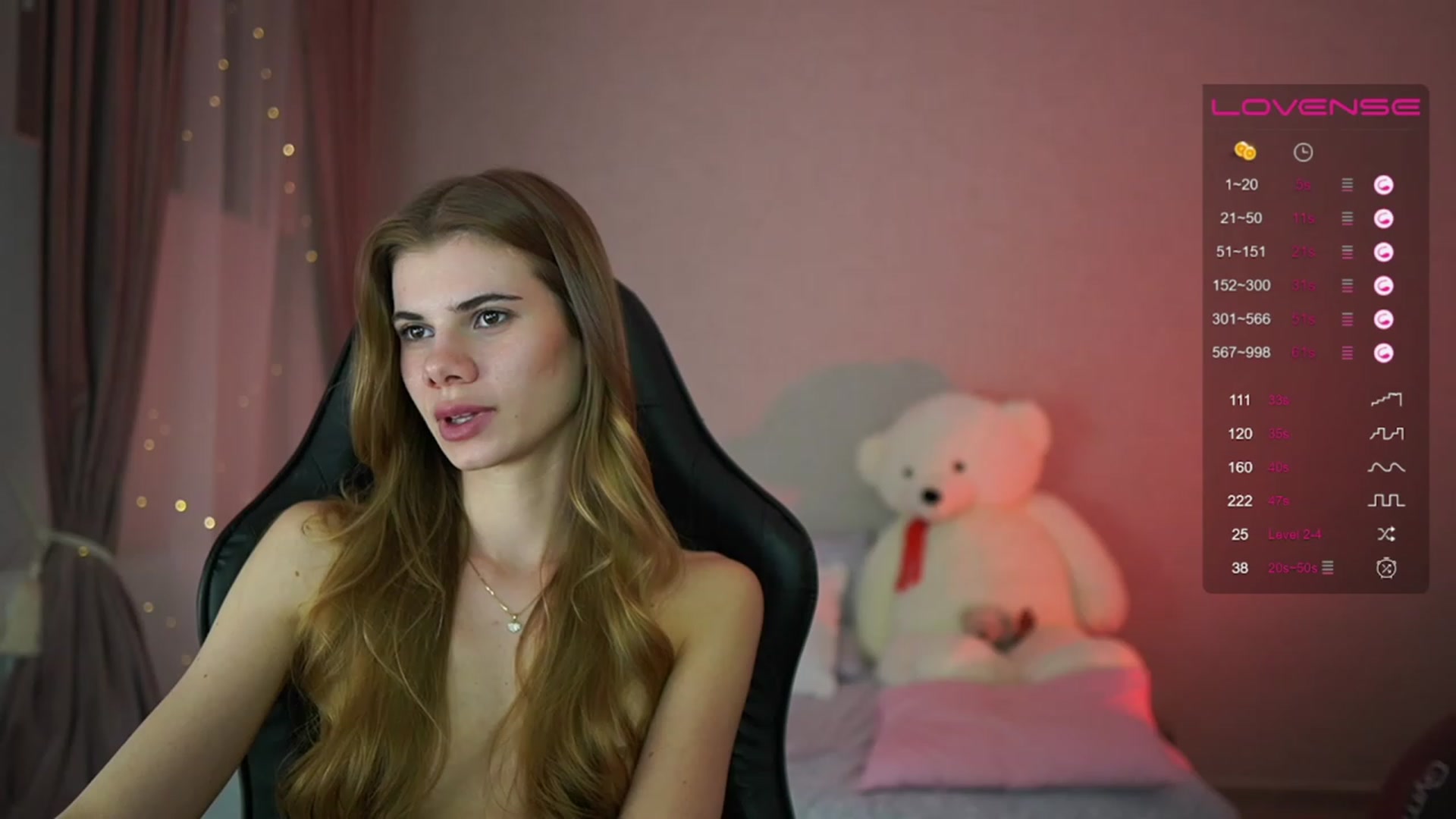 Gallery image thumbnail from RileyReid_18's myfreecams stream on, 05/07/2023, 20:18 image 11 of 20