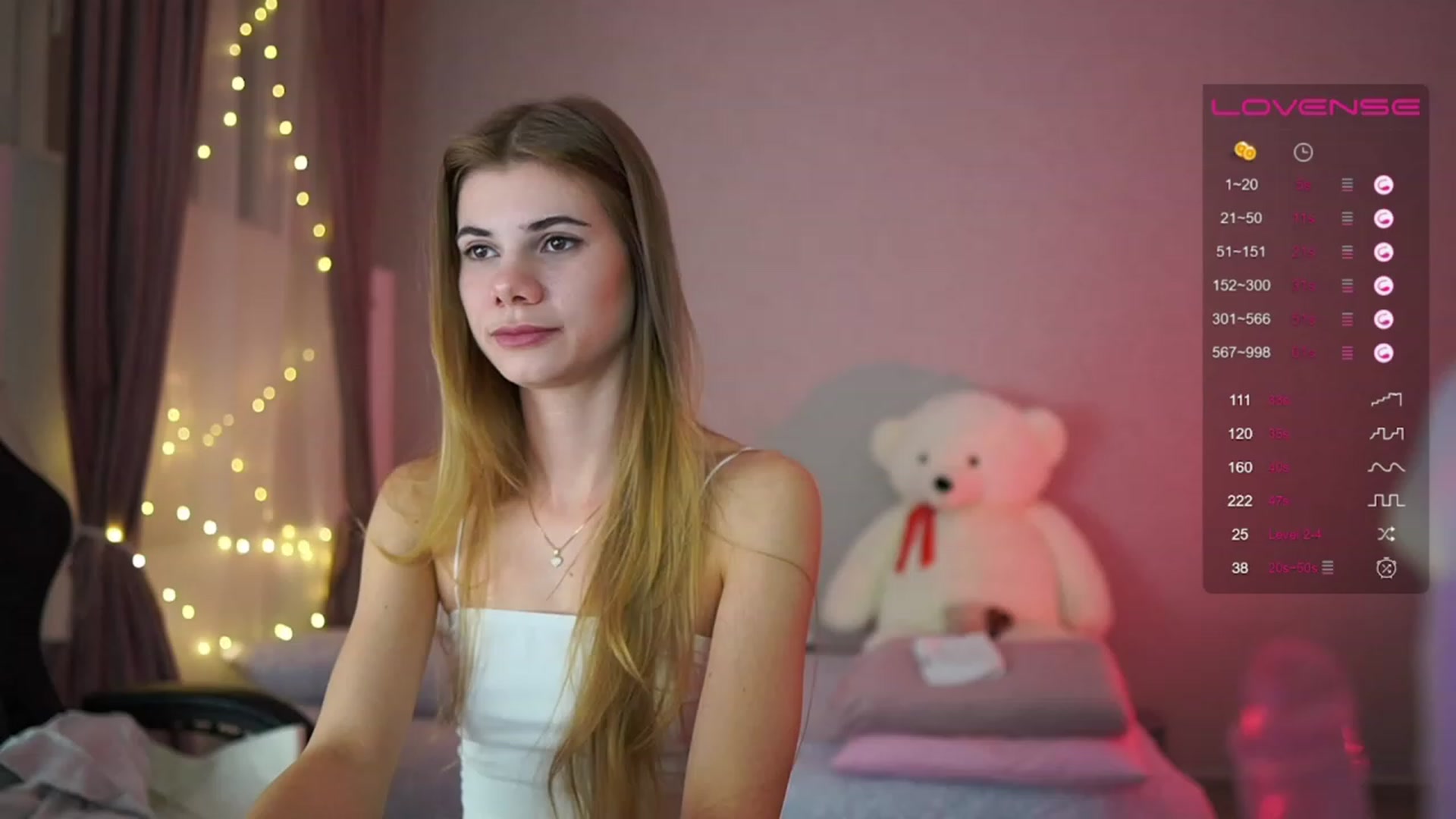 Gallery image thumbnail from RileyReid_18's myfreecams stream on, 05/10/2023, 19:35 image 4 of 20