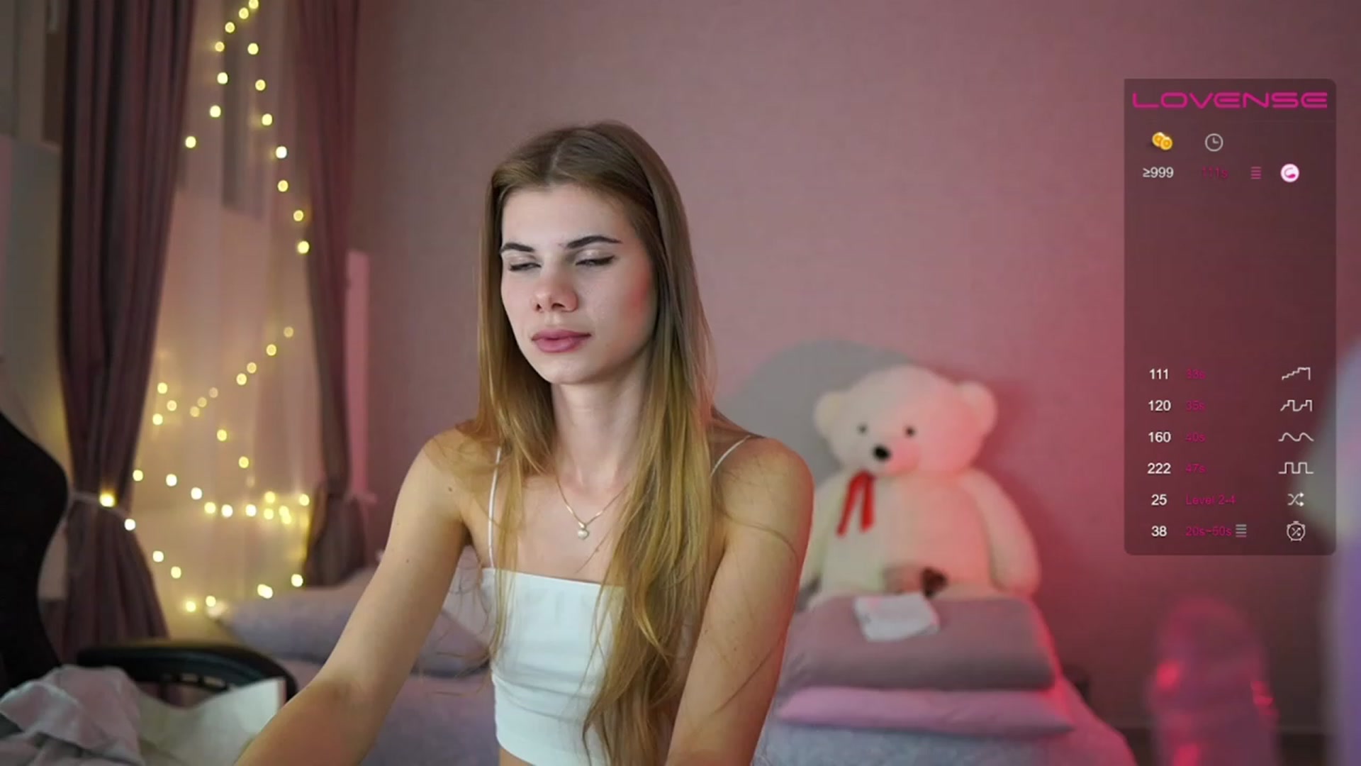 Gallery image thumbnail from RileyReid_18's myfreecams stream on, 05/10/2023, 19:35 image 3 of 20