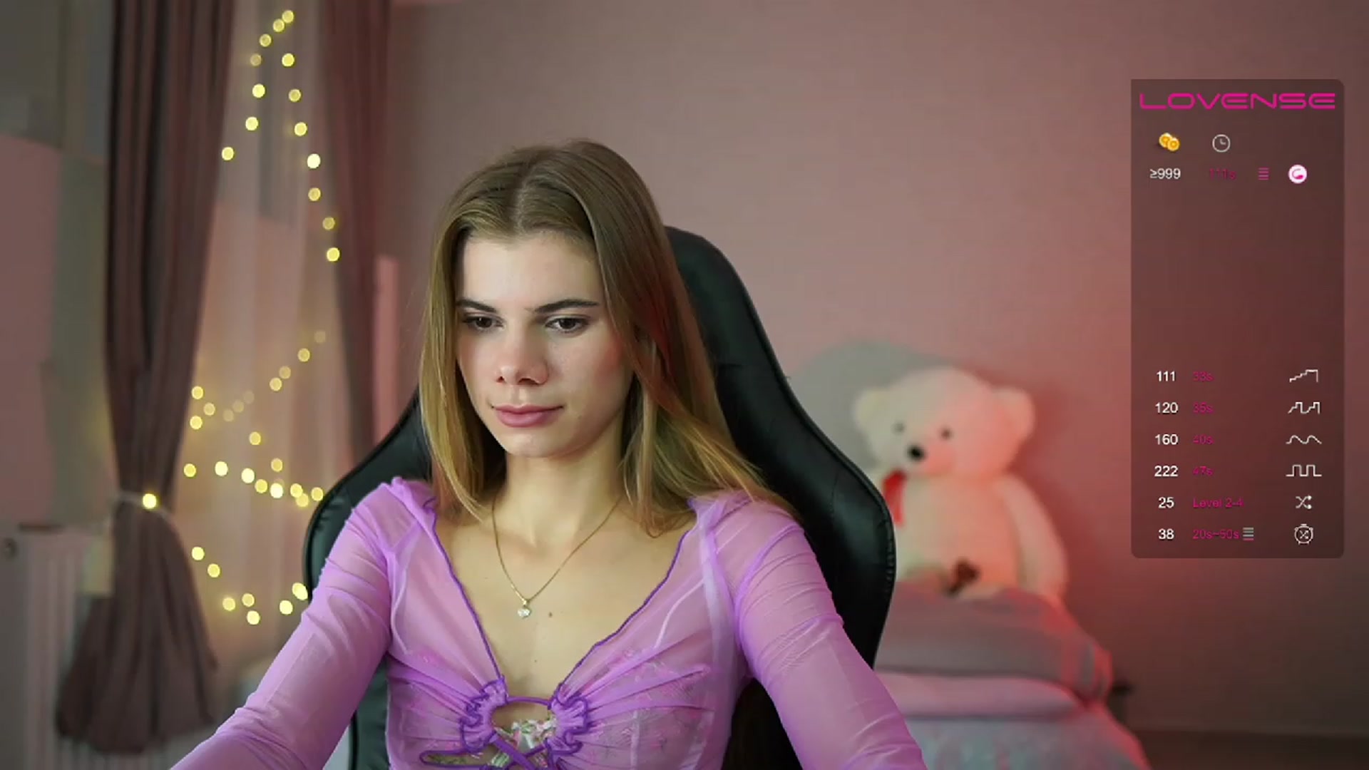 Gallery image thumbnail from RileyReid_18's myfreecams stream on, 05/12/2023, 14:09 image 1 of 20